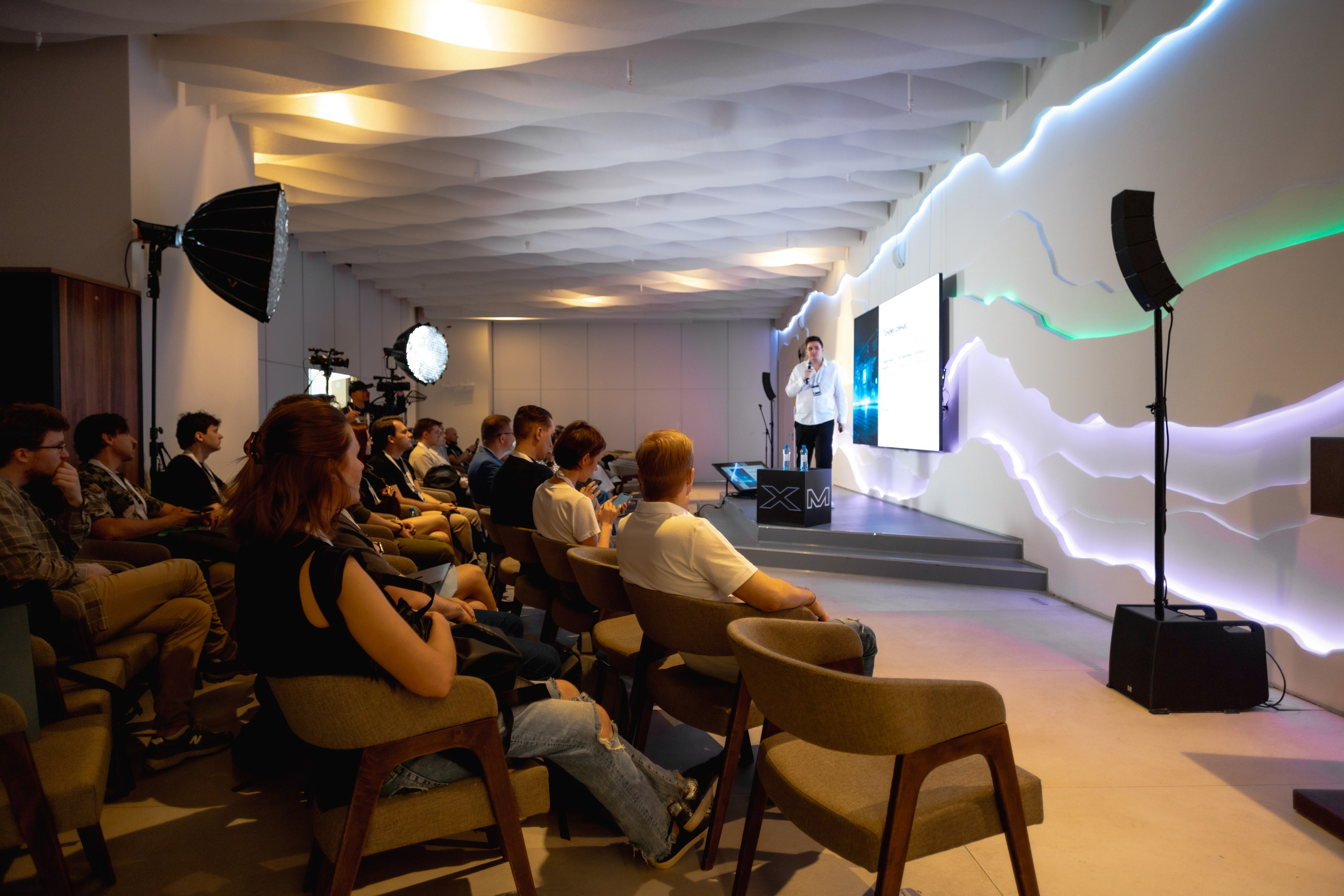 Aha! — 29–30 мая 2025. Фотобанк Матемаркетинг