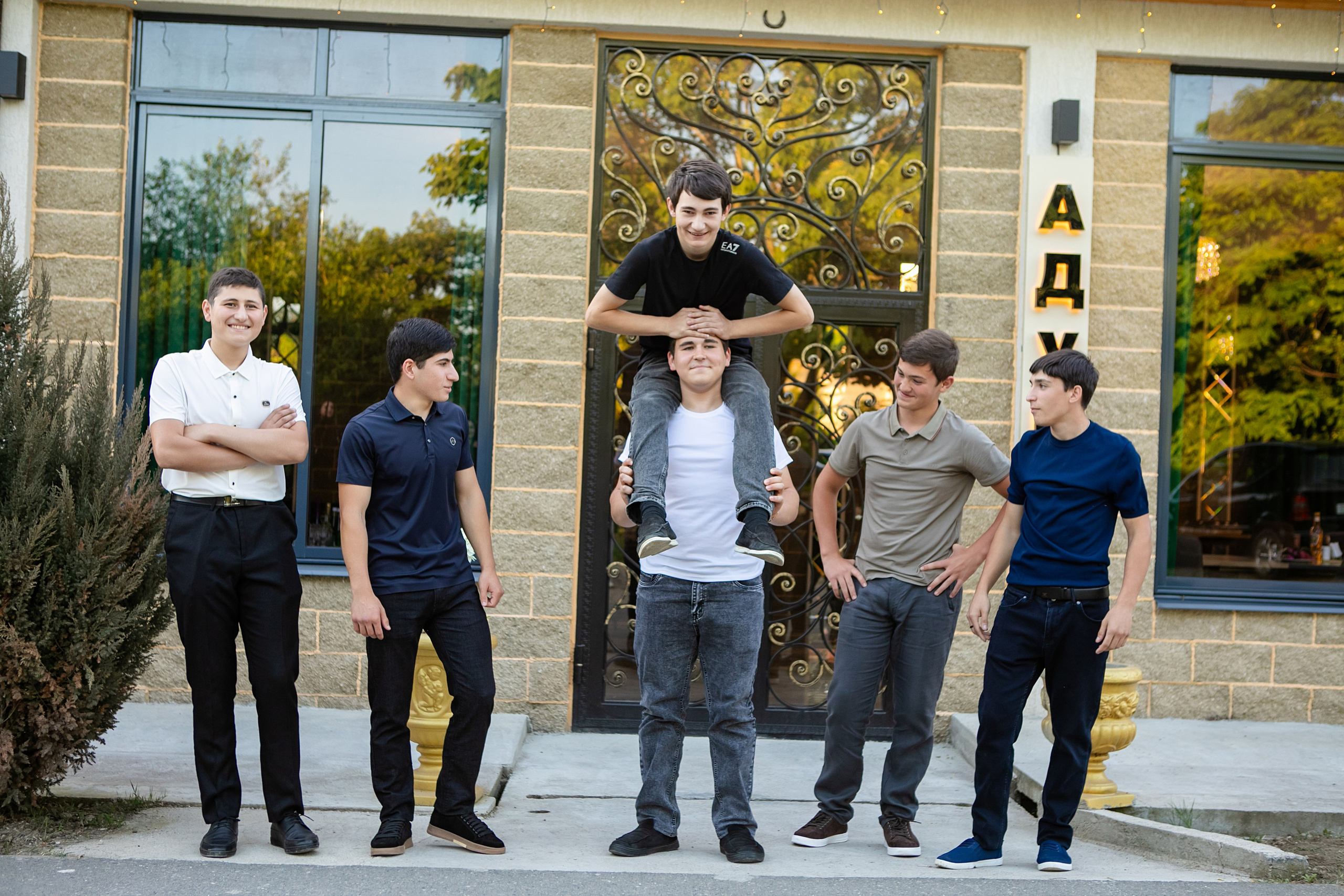 Съемки в ресторанах (свадьбы, юбилеи, выпускные вечера). Семейный и детский фотограф Марина Баладьян Сочи / Краснодар / Москва