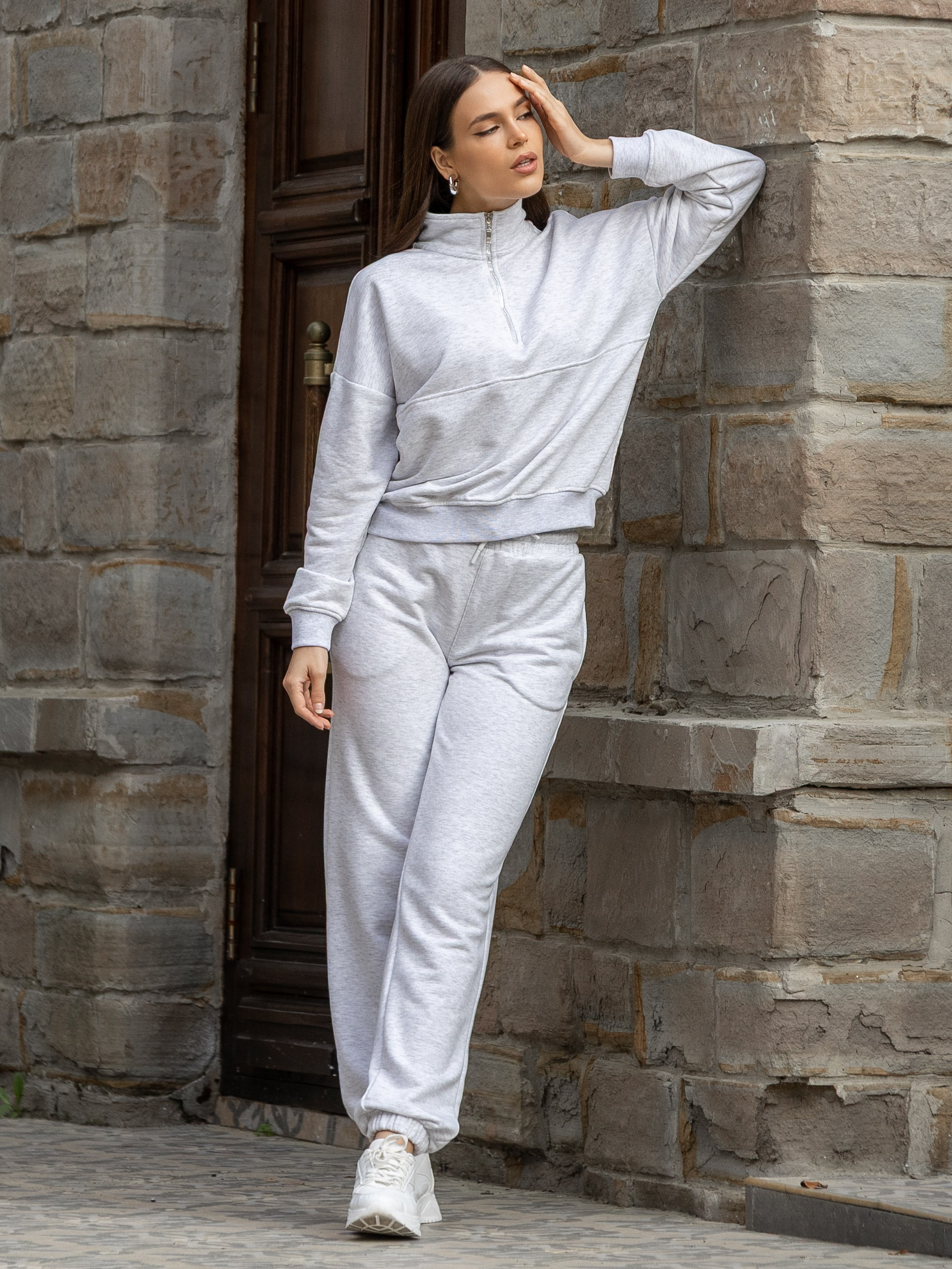 Лиза З. Фото для маркетплейсов в самых сочных локациях города Сочи