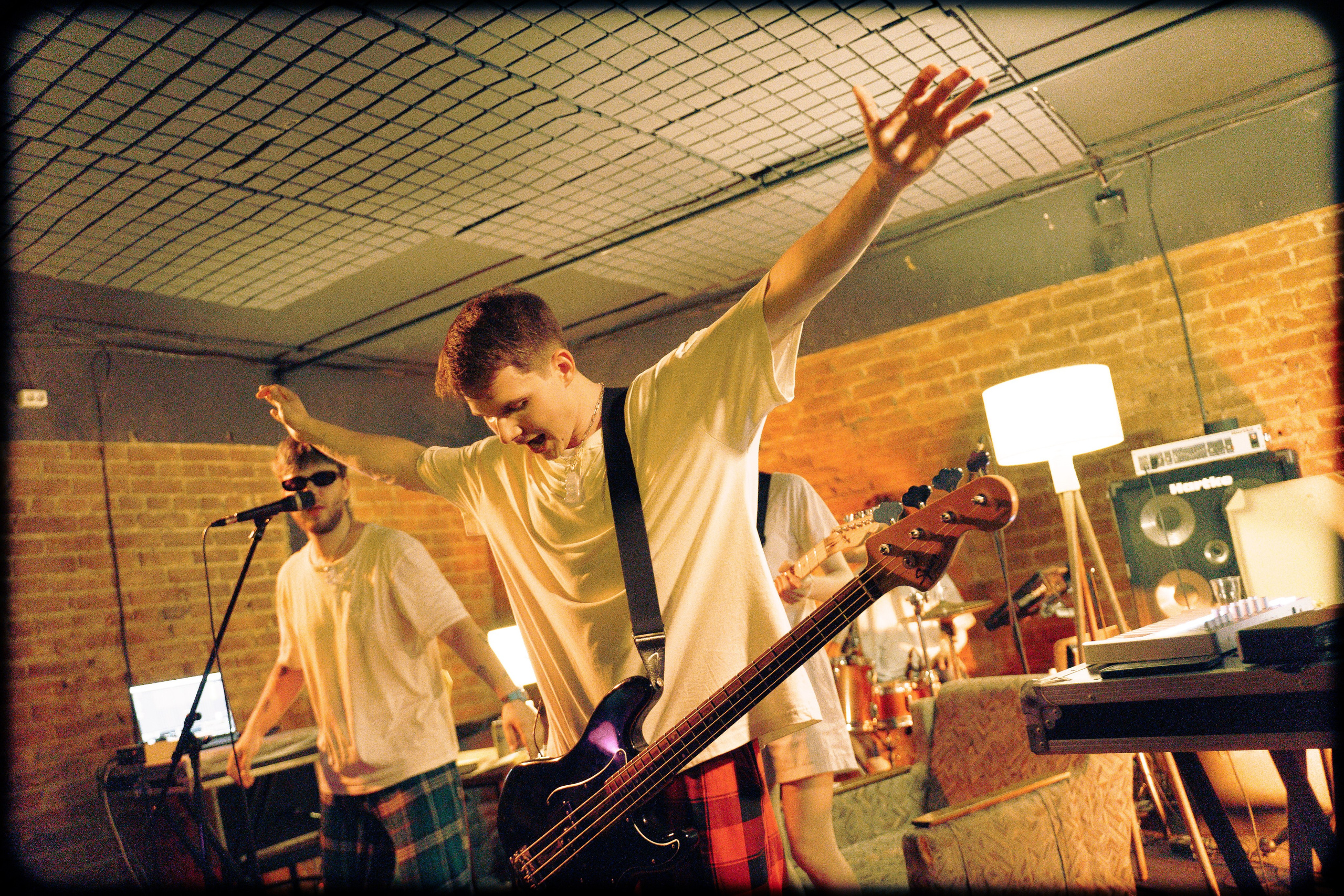 Pinkglasses. Репортажный фотограф Даниил Коваленко