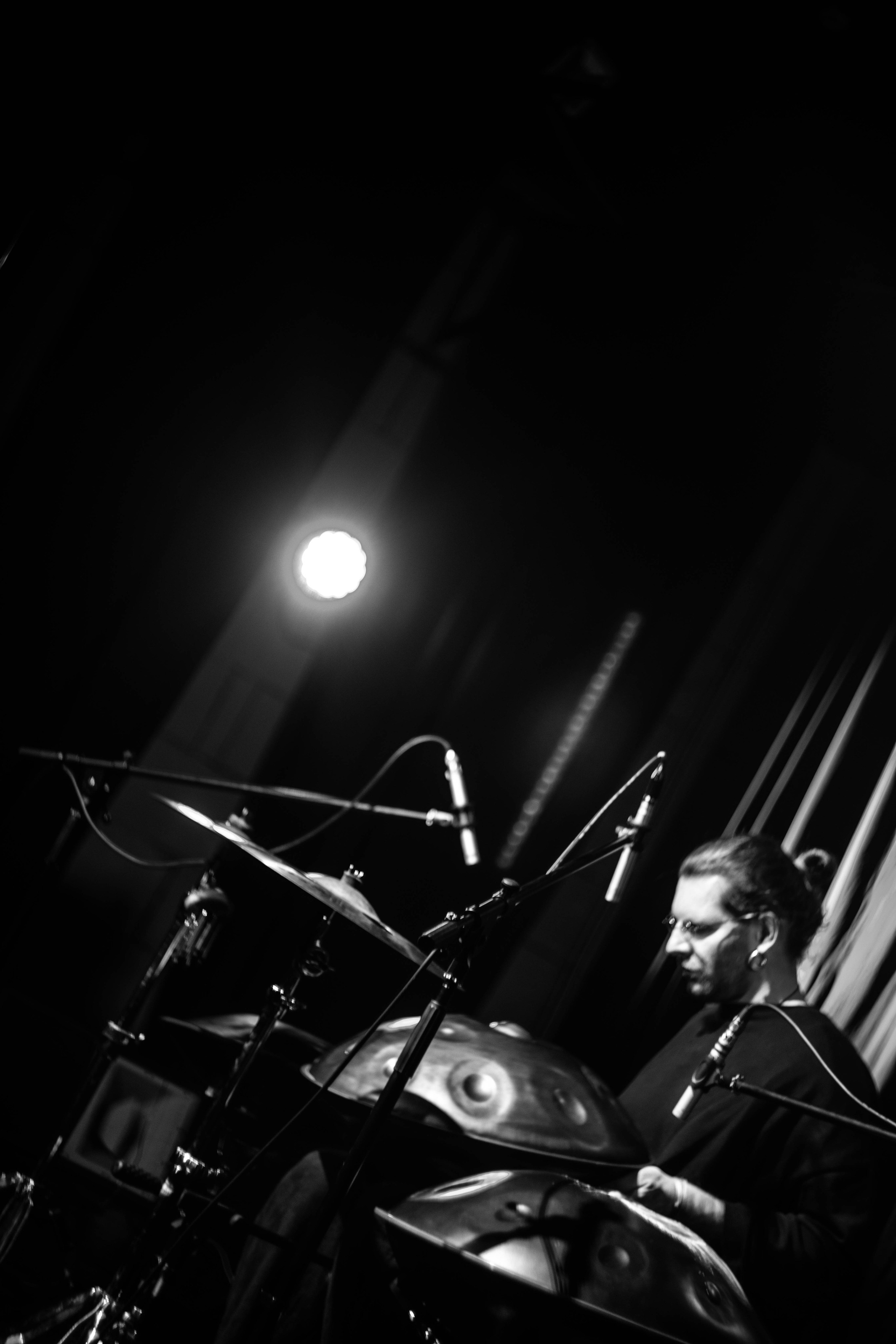 Кирилл Ошеров МАЯКОВКА, 10. Фотограф в Нижнем Новгороде