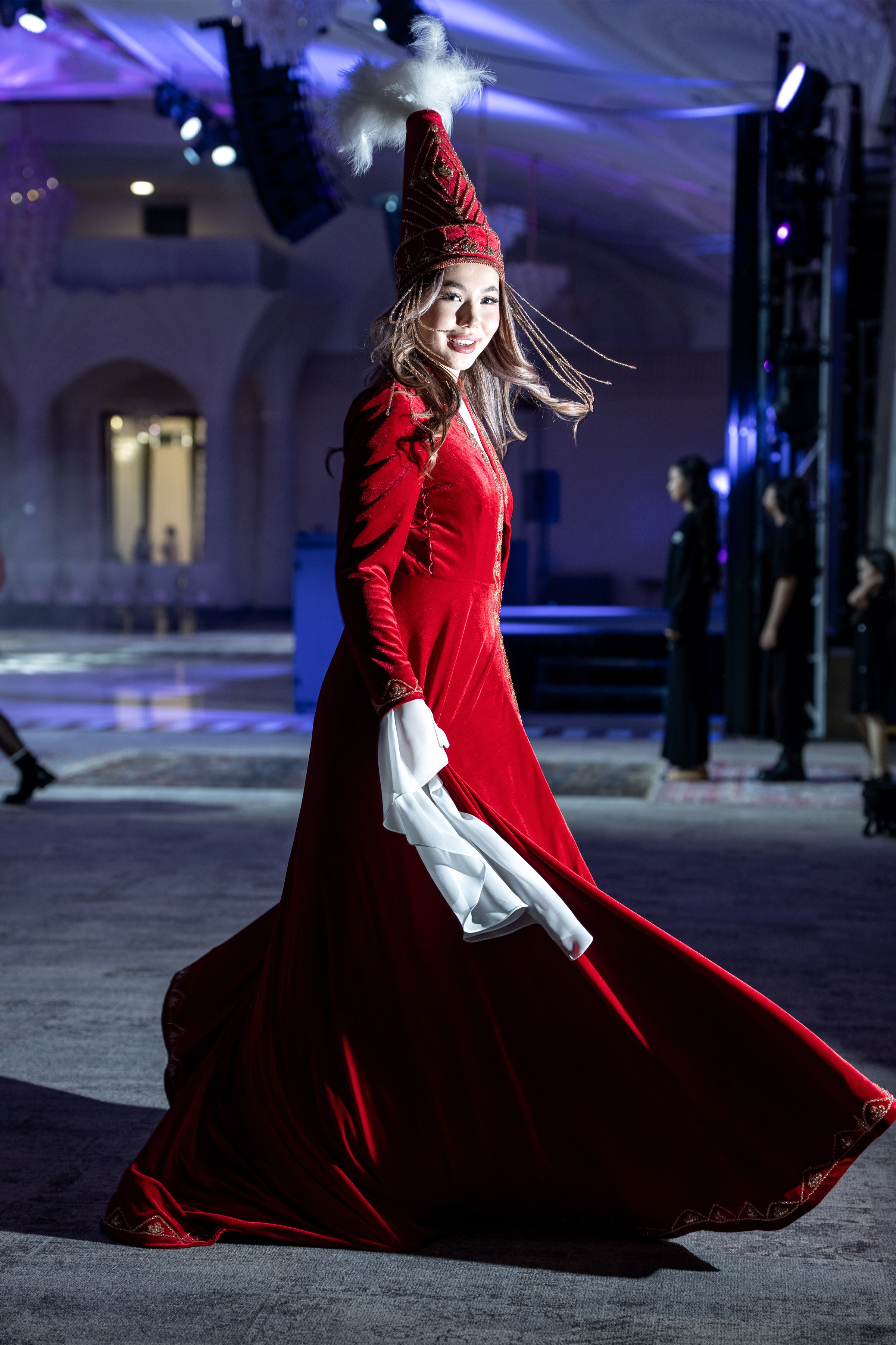 Backstage. Сайт Алматинского НЮ АРТ, будуар и фэшн фотографа Дениса Карпенко