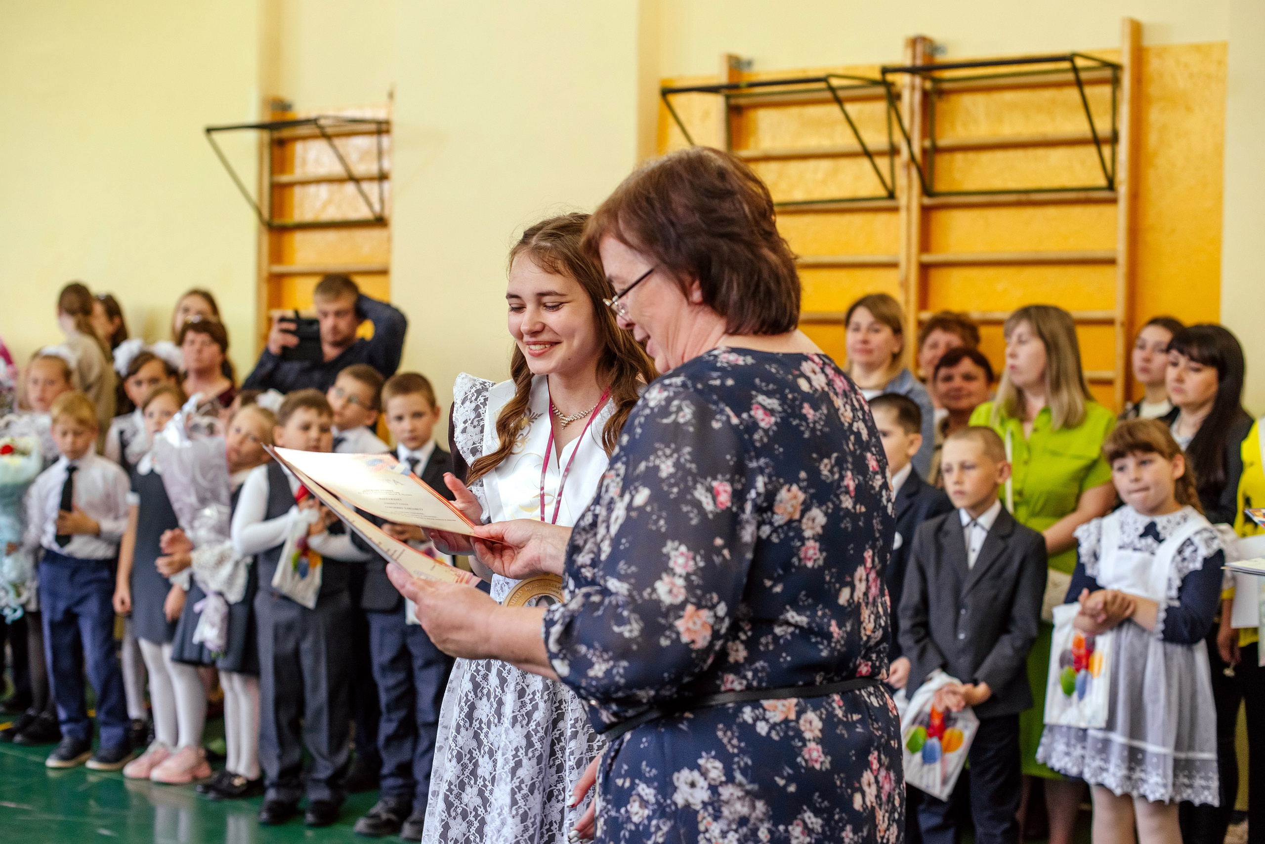 Школа выпускной 2024. Фотограф Галина Лисанова, г. Брянск