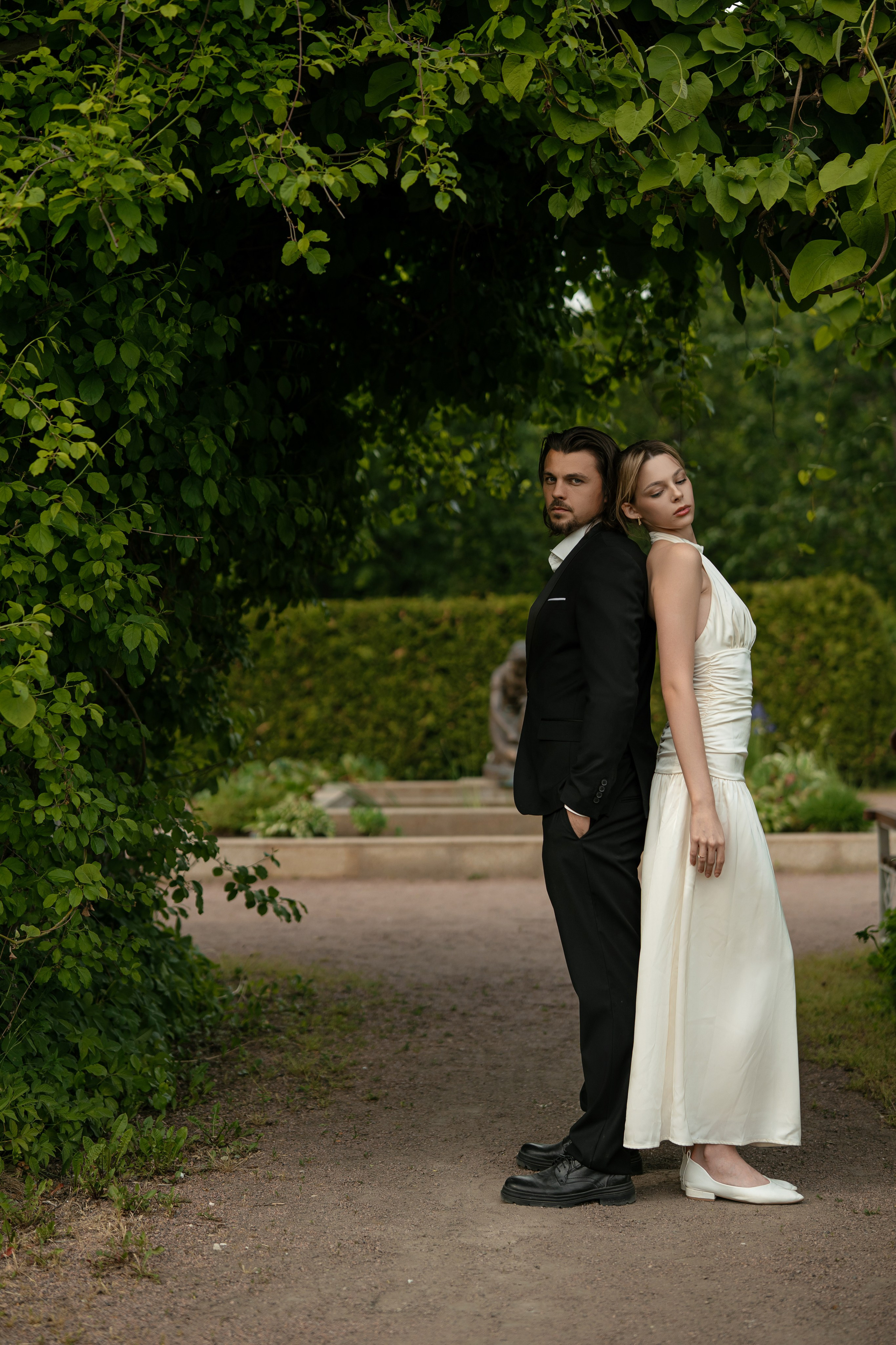 Свадебная прогулка, а парке Сокольники. Фотограф Сергиев Посад / Москва / Дмитров / Дубна