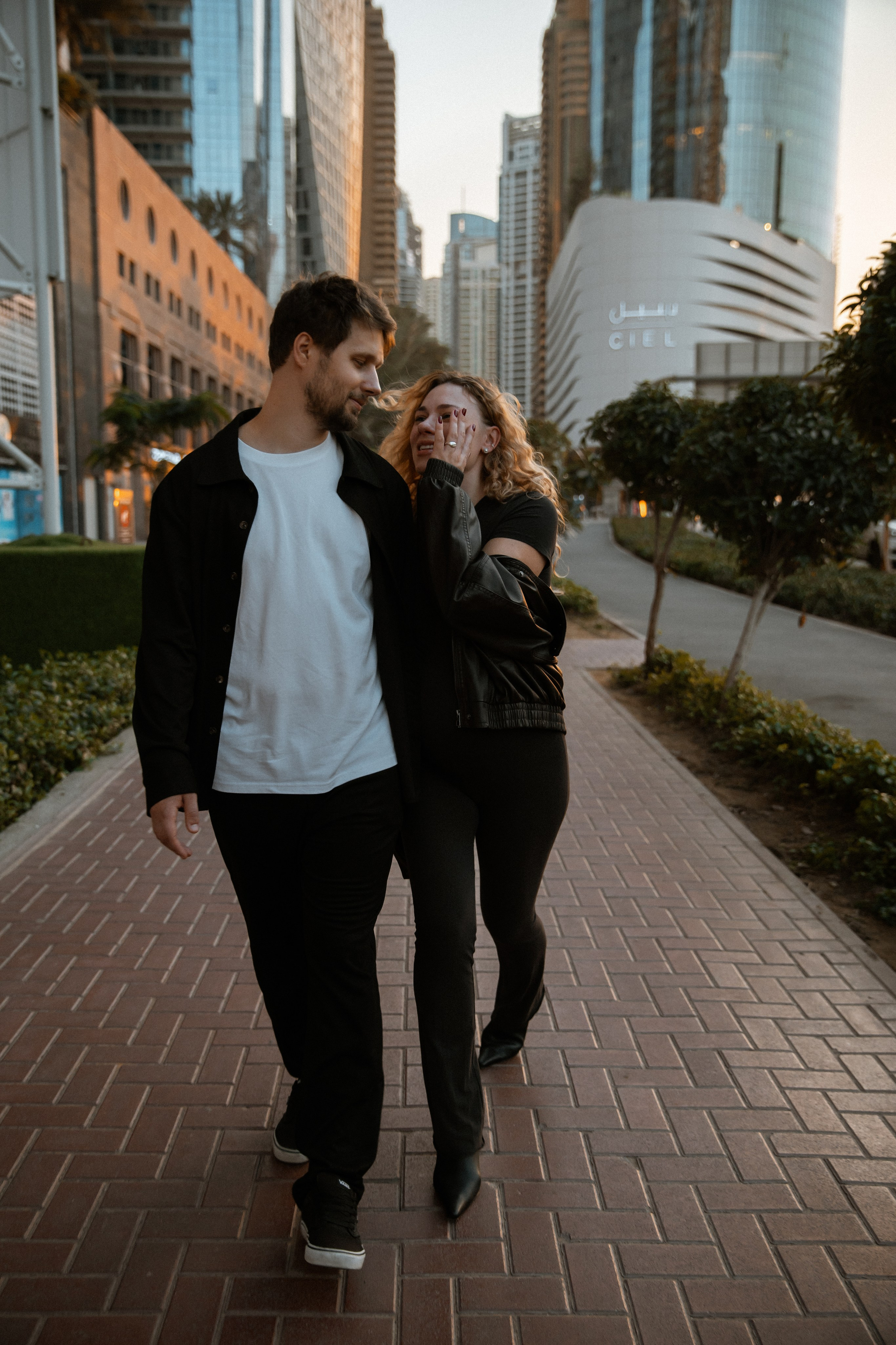 Street Style pregnancy. Валерия Солнцева свадебный и семейный фотограф