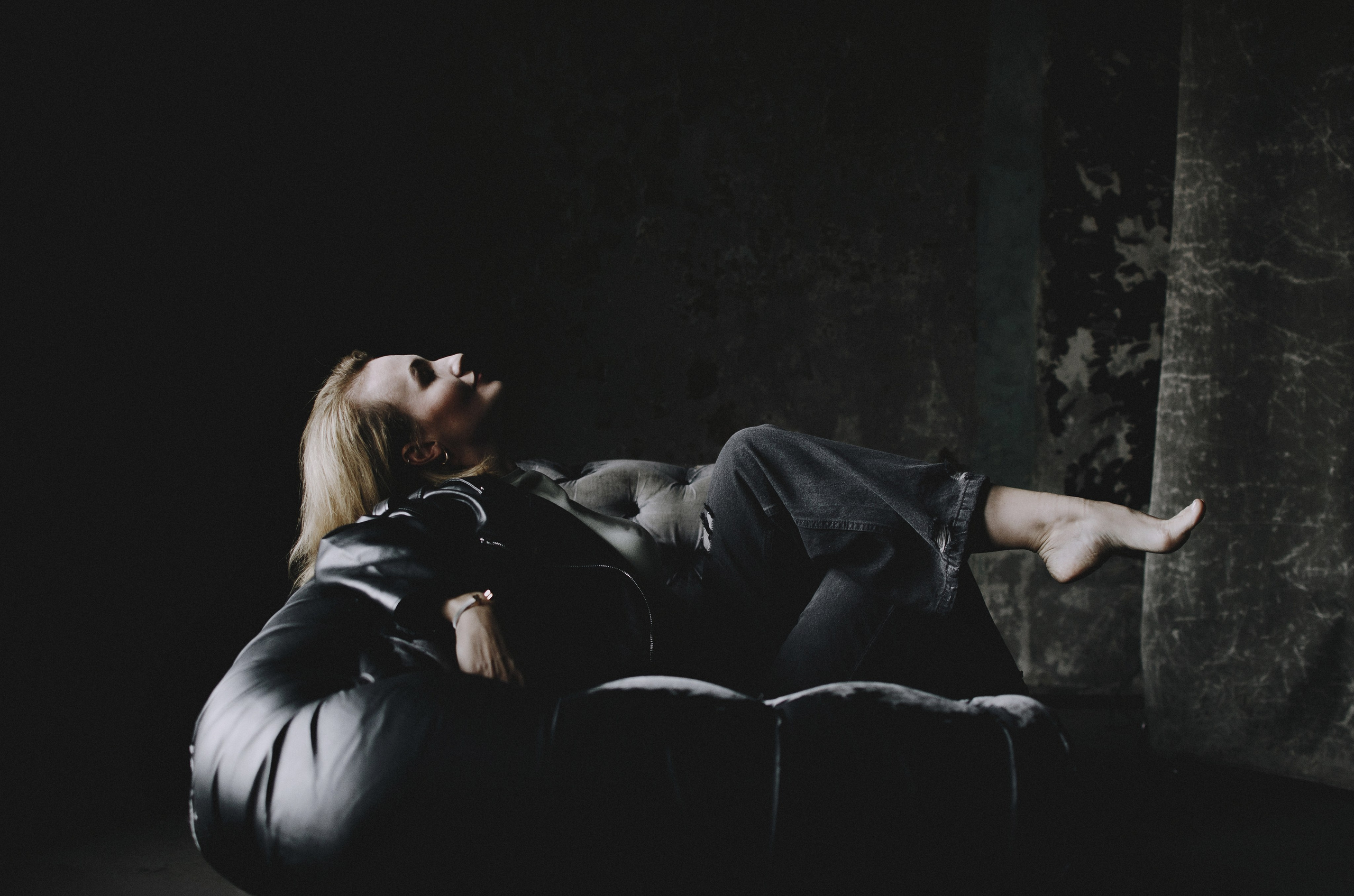 Фотосъемка для Ю. в образе «рок». Портретный и репортажный фотограф в Санкт-Петербурге Варвара Жукова