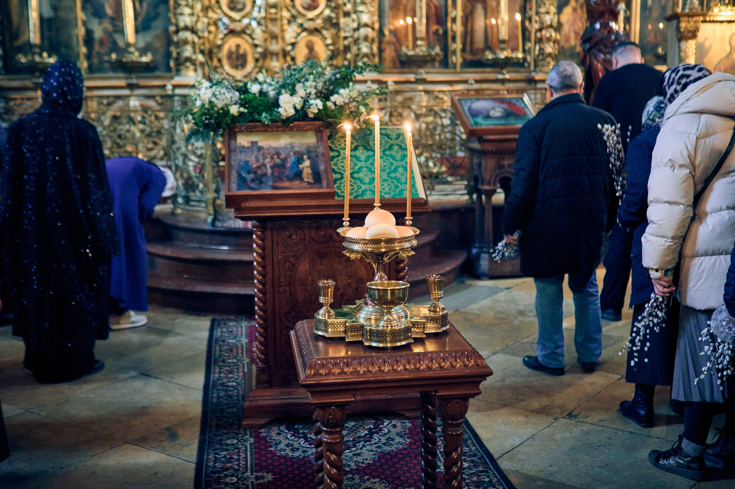 ВСЕНОЩНАЯ НА ВЕРБНОЕ ВОСКРЕСЕНИЕ. DMITRY MOISEENKO — фотограф, художник, топ-стилист