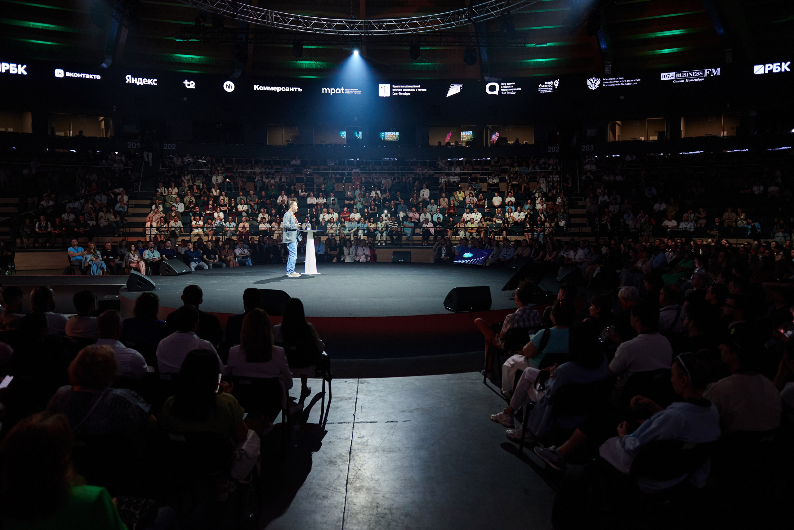 Мой бизнес FORUM. Иван Ступа, репортажный фотограф в Санкт-Петербурге и Ленинградской области