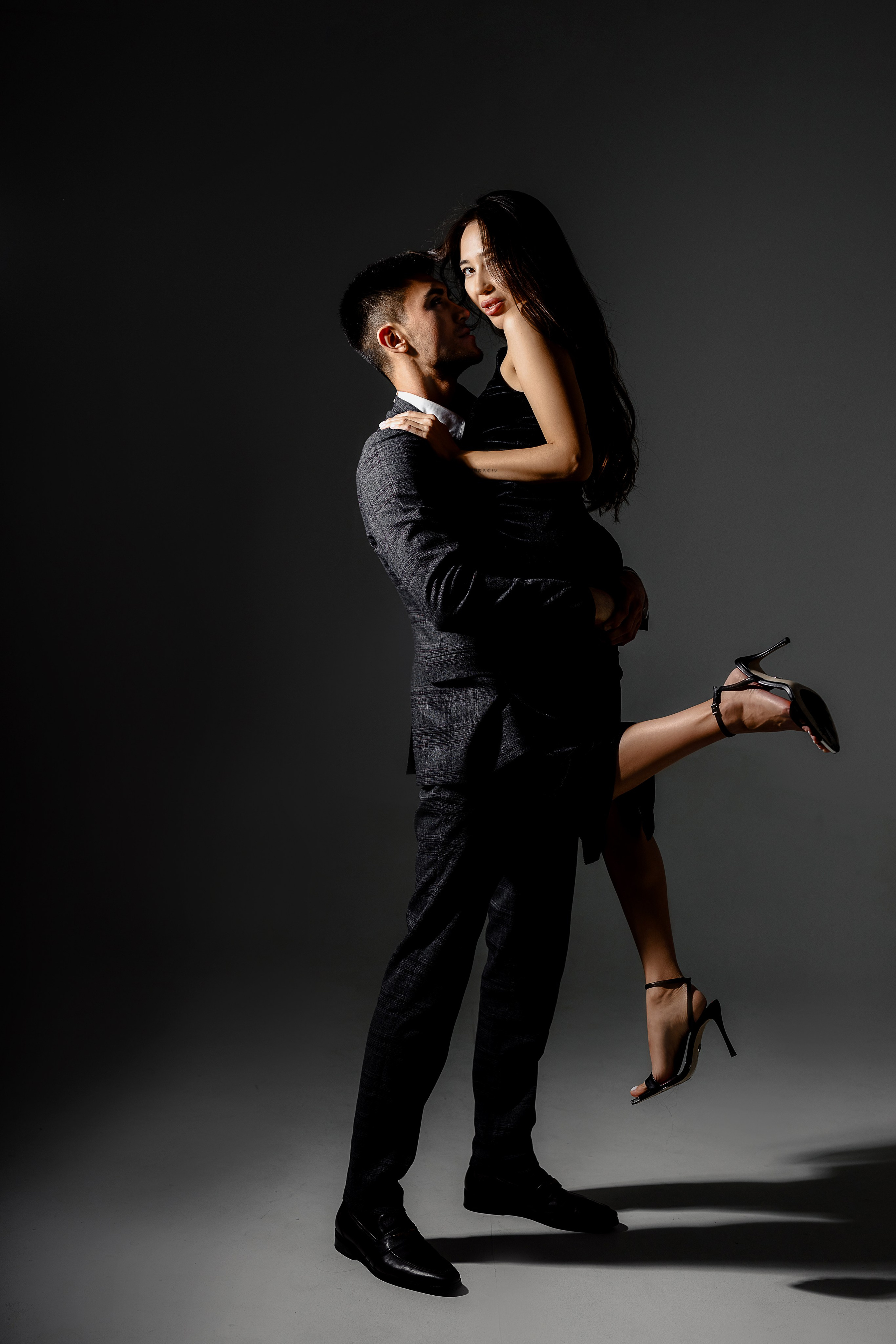 Love Story в студии. Свадебный фотограф Москва КМВ Марина Комиссарова