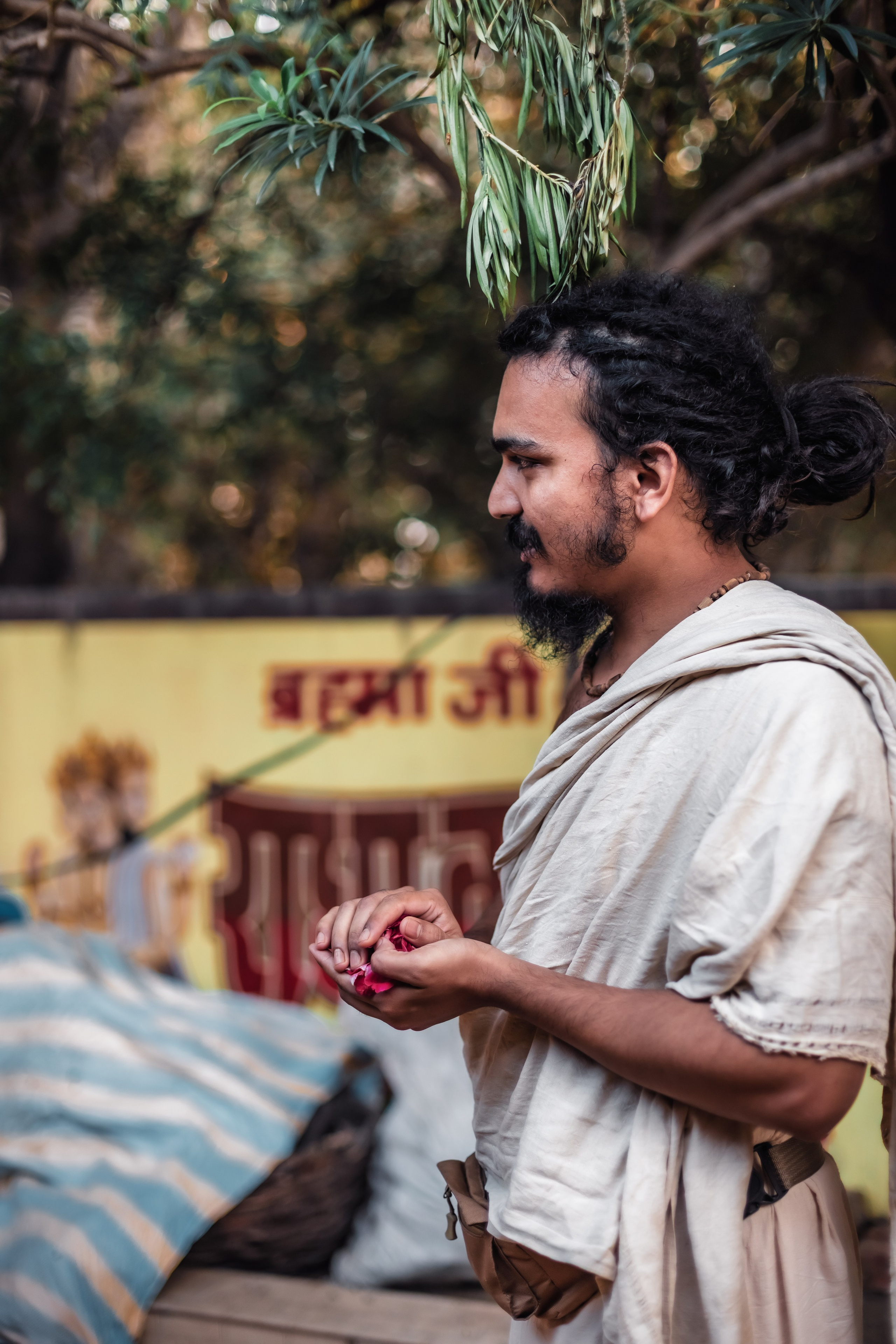 Devraha baba ji ashram life 2025. Mariam Bagdasaryan