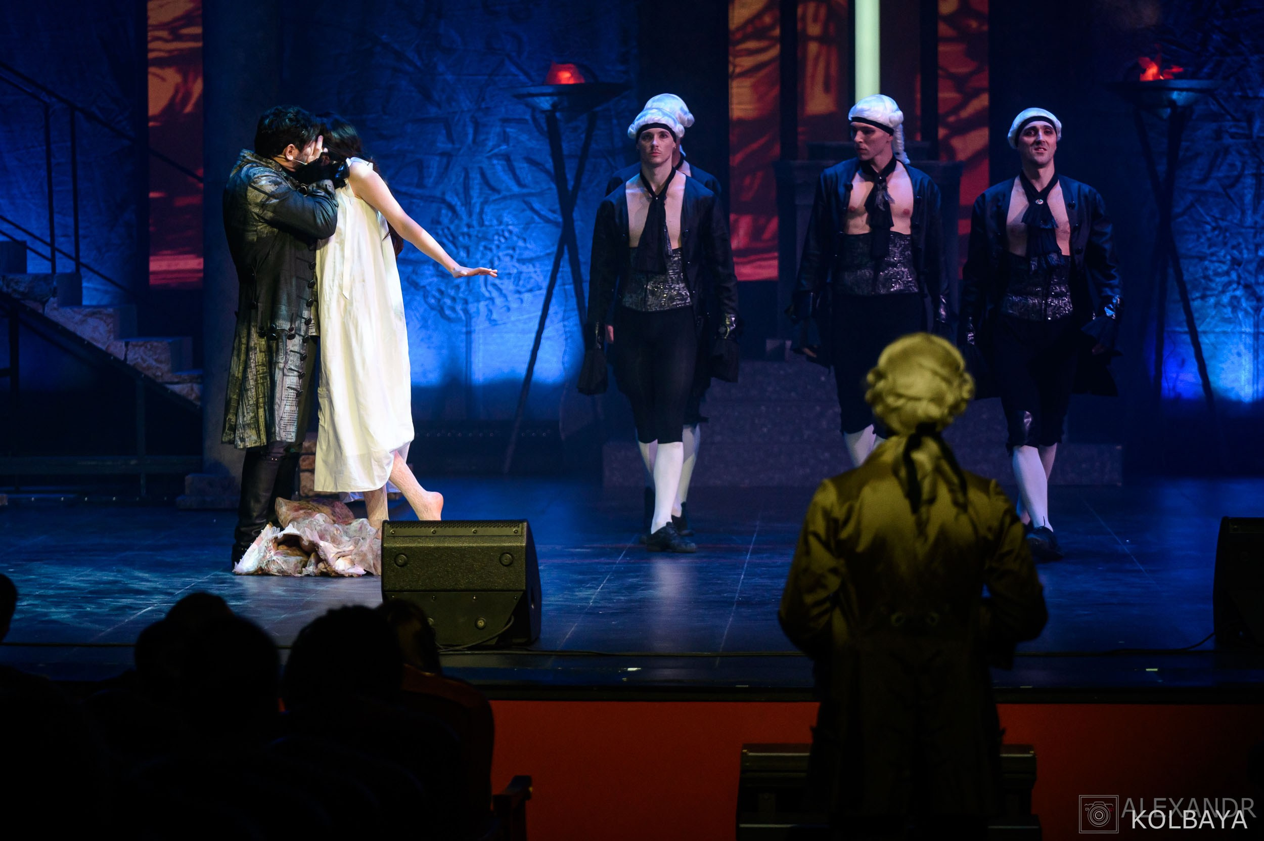 Опасные связи. Концертный и театральный репортажный фотограф в Москве Александр Колбая