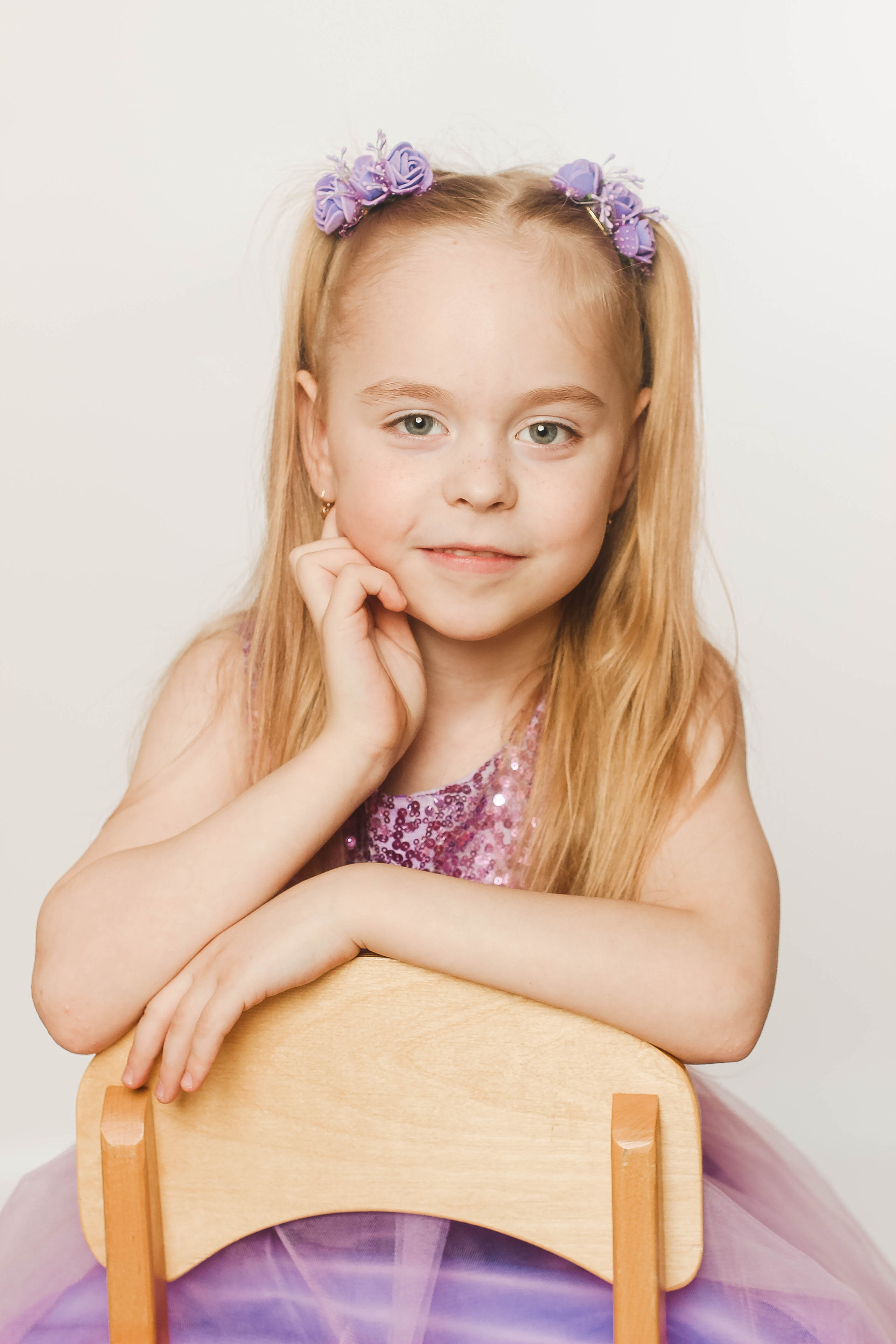 Выпускные альбомы  Axioma для детского сада. AXIOMA │ Выпускные альбомы в Иркуске. Альбом в подарок! Закажи сейчас!