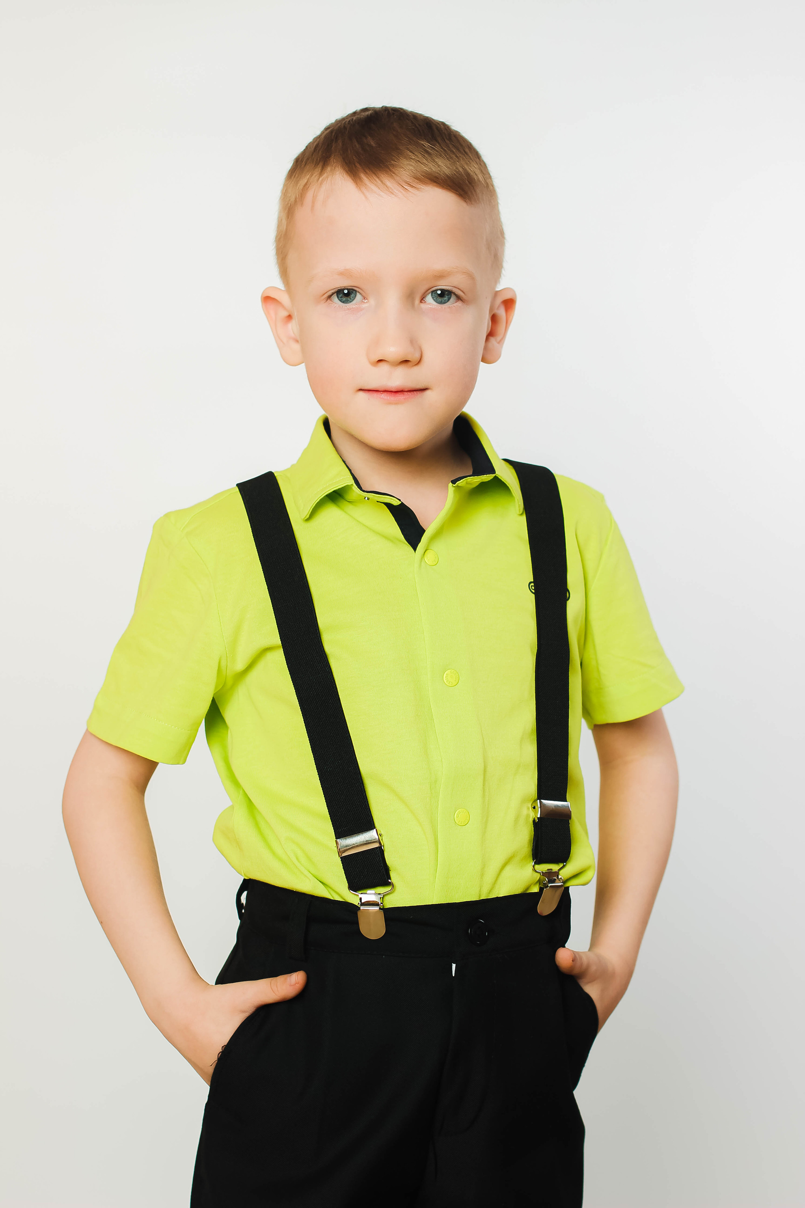 Выпускные альбомы  Axioma для детского сада. AXIOMA │ Выпускные альбомы в Иркуске. Альбом в подарок! Закажи сейчас!