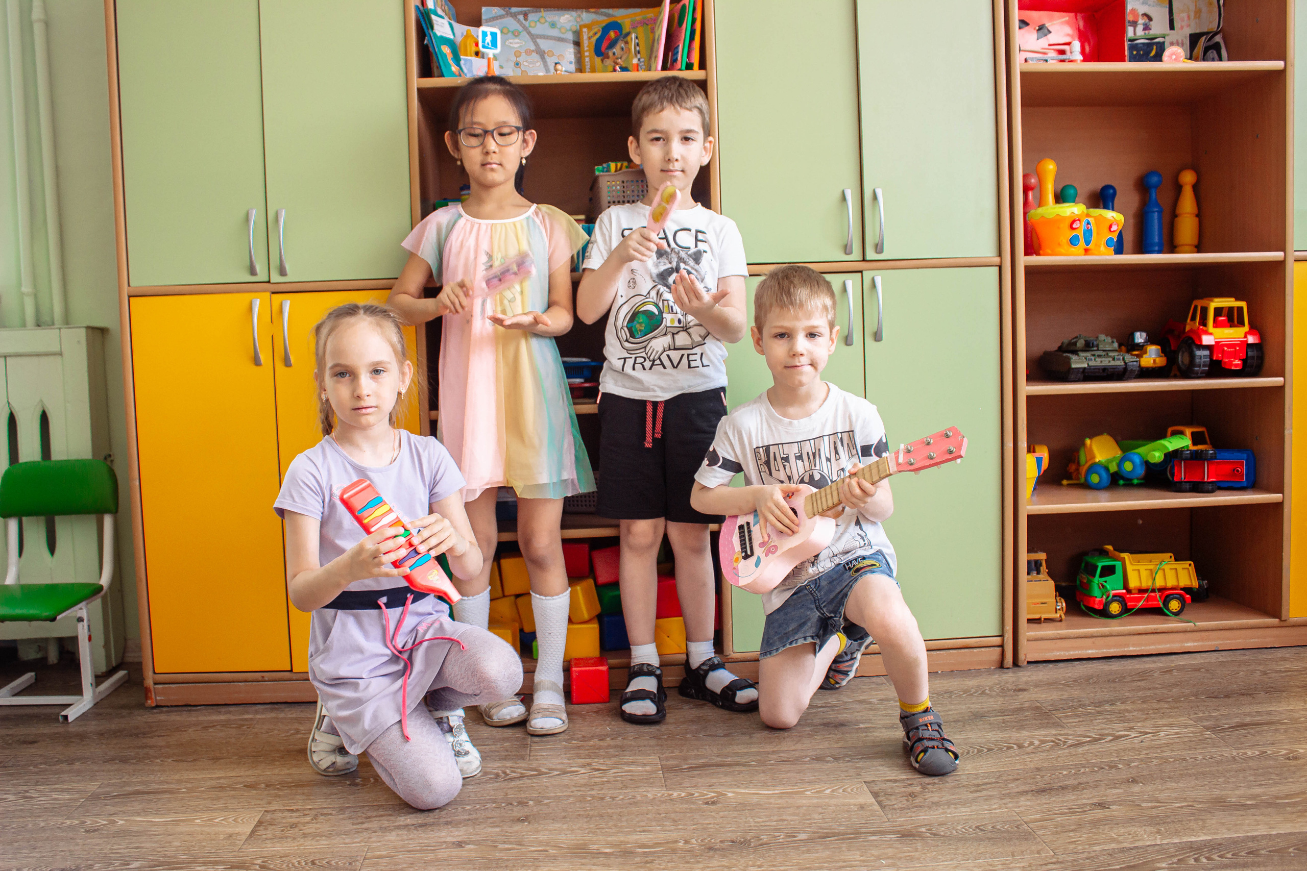 Выпускные альбомы  Axioma для детского сада. AXIOMA │ Выпускные альбомы в Иркуске. Альбом в подарок! Закажи сейчас!