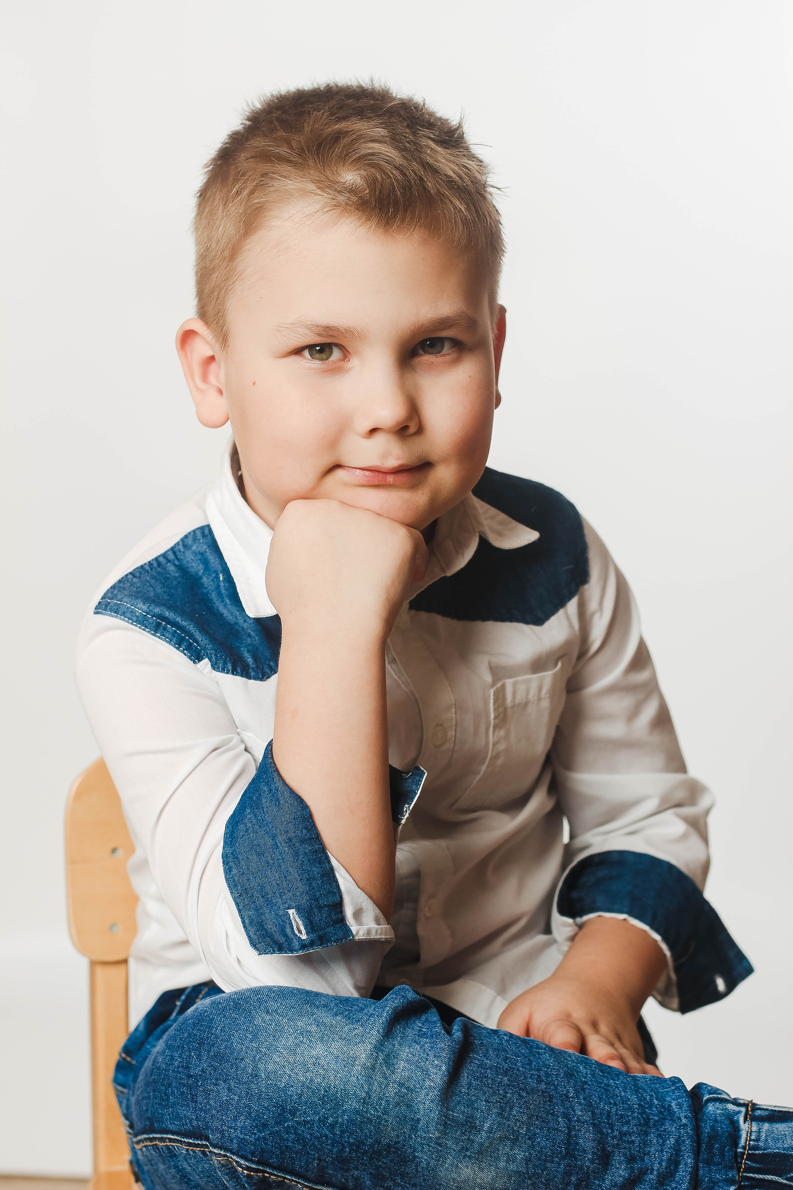 Выпускные альбомы  Axioma для детского сада. AXIOMA │ Выпускные альбомы в Иркуске. Альбом в подарок! Закажи сейчас!