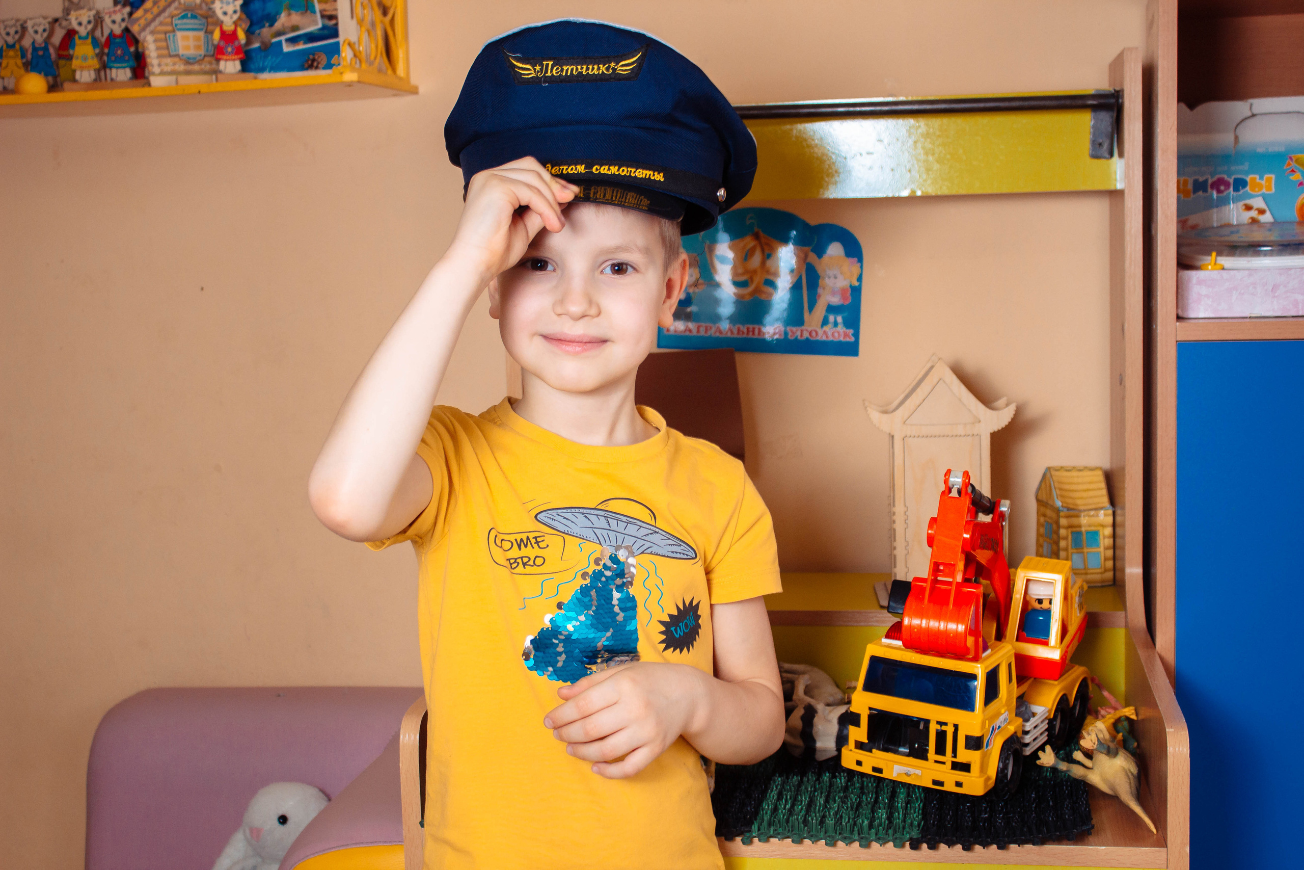 Выпускные альбомы  Axioma для детского сада. AXIOMA │ Выпускные альбомы в Иркуске. Альбом в подарок! Закажи сейчас!