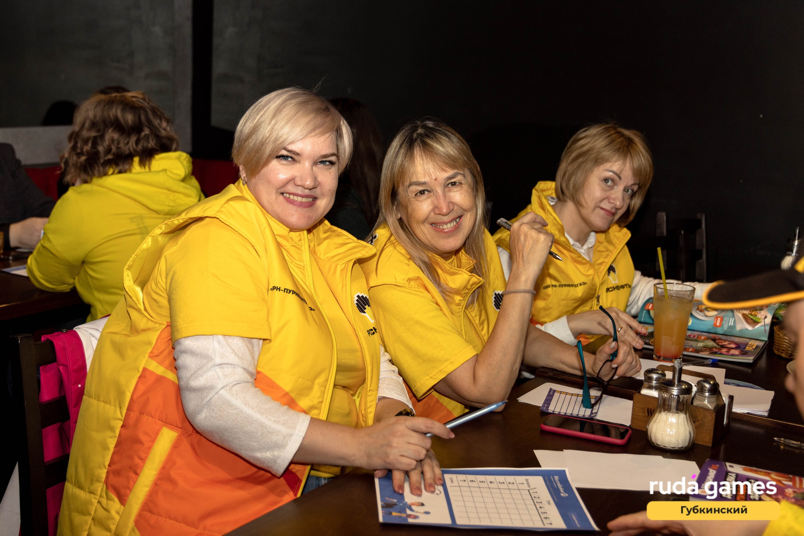 23 сентября. Фотограф в Губкинском | Александра Артамонова