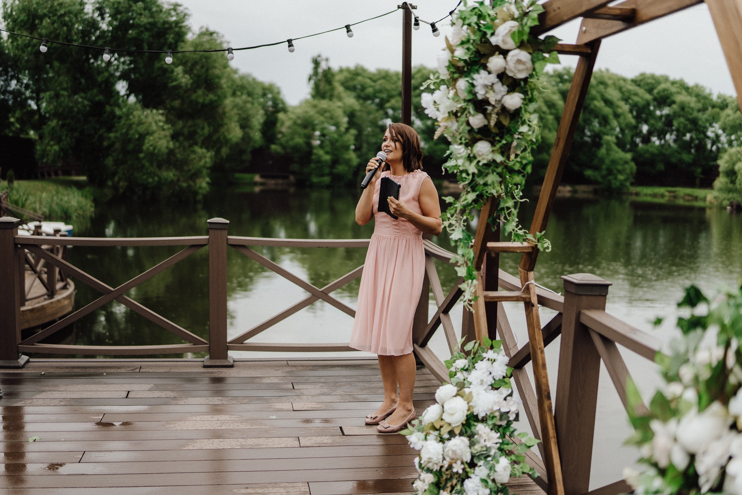 Ведущая Наталья Бойчук. Проведение свадеб в Москве и Московской области. Ведущий на свадьбу в Москве. Свадебная ведущая в Москве. Ведущая на свадьбу в Москве