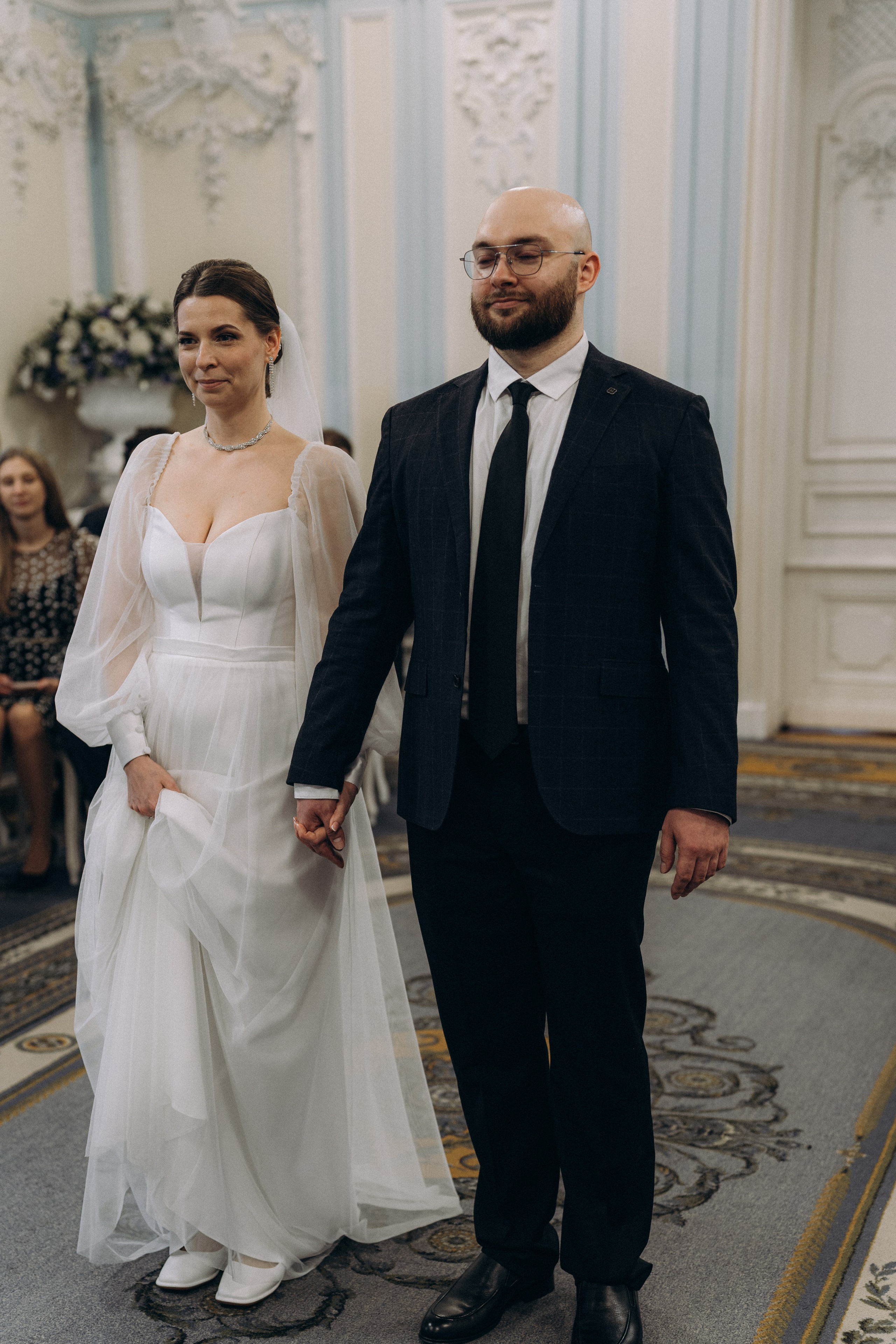 СВАДЕБНАЯ СЬЕМКА ВО ВТОРОМ ДВОРЦЕ (ДЕКАБРЬ) ТАКЖЕ СЬЕМКА В СТУДИИ НА ЧЕРНЫШЕВСКОЙ. Профессиональный фотограф, Санкт-Петербург — Виктория Богомолова