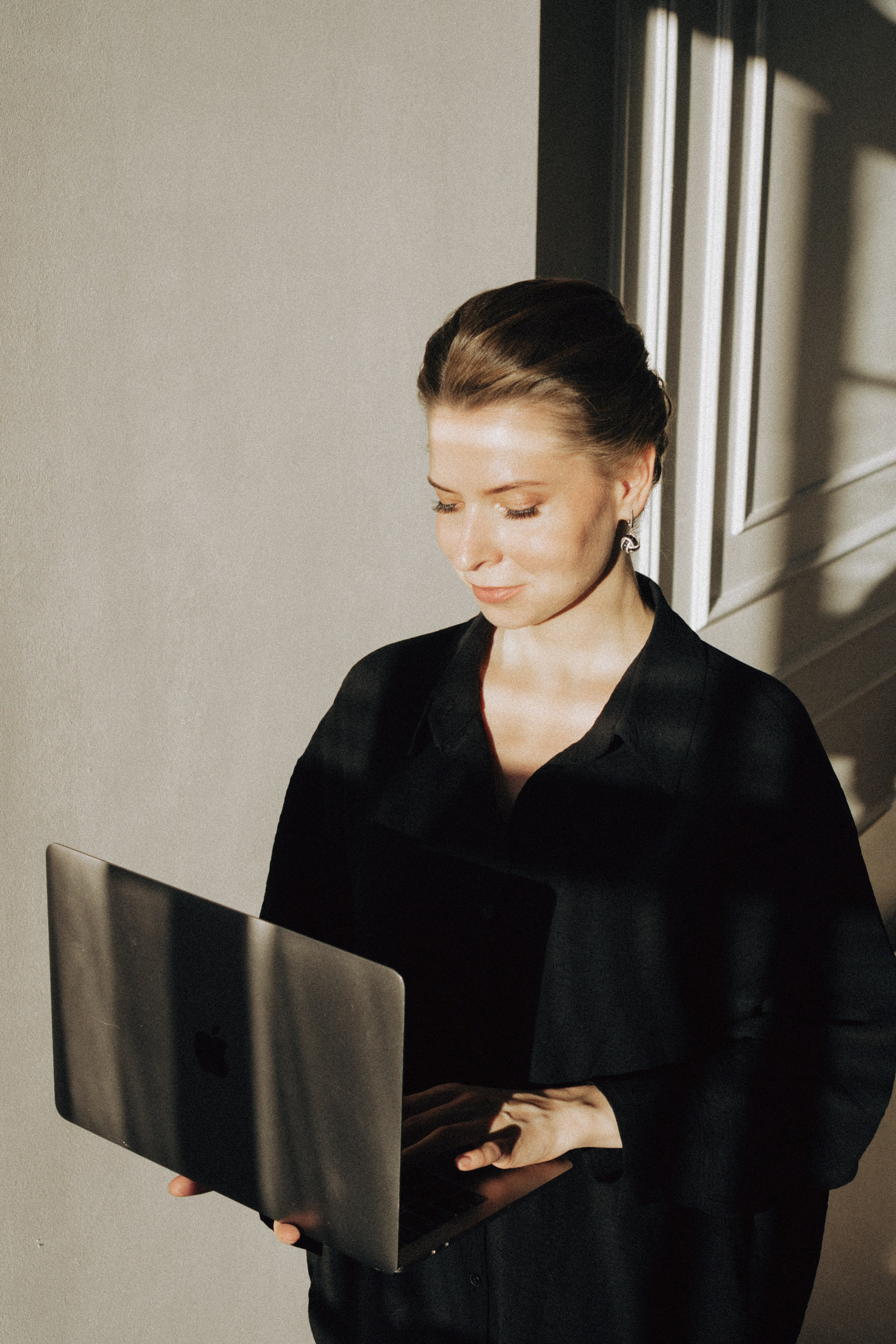 ФОТОСЕСИИЯ В СТУДИИ ДЛЯ ДЕВУШКИ ПСИХОЛОГА. Профессиональный фотограф, Санкт-Петербург — Виктория Богомолова