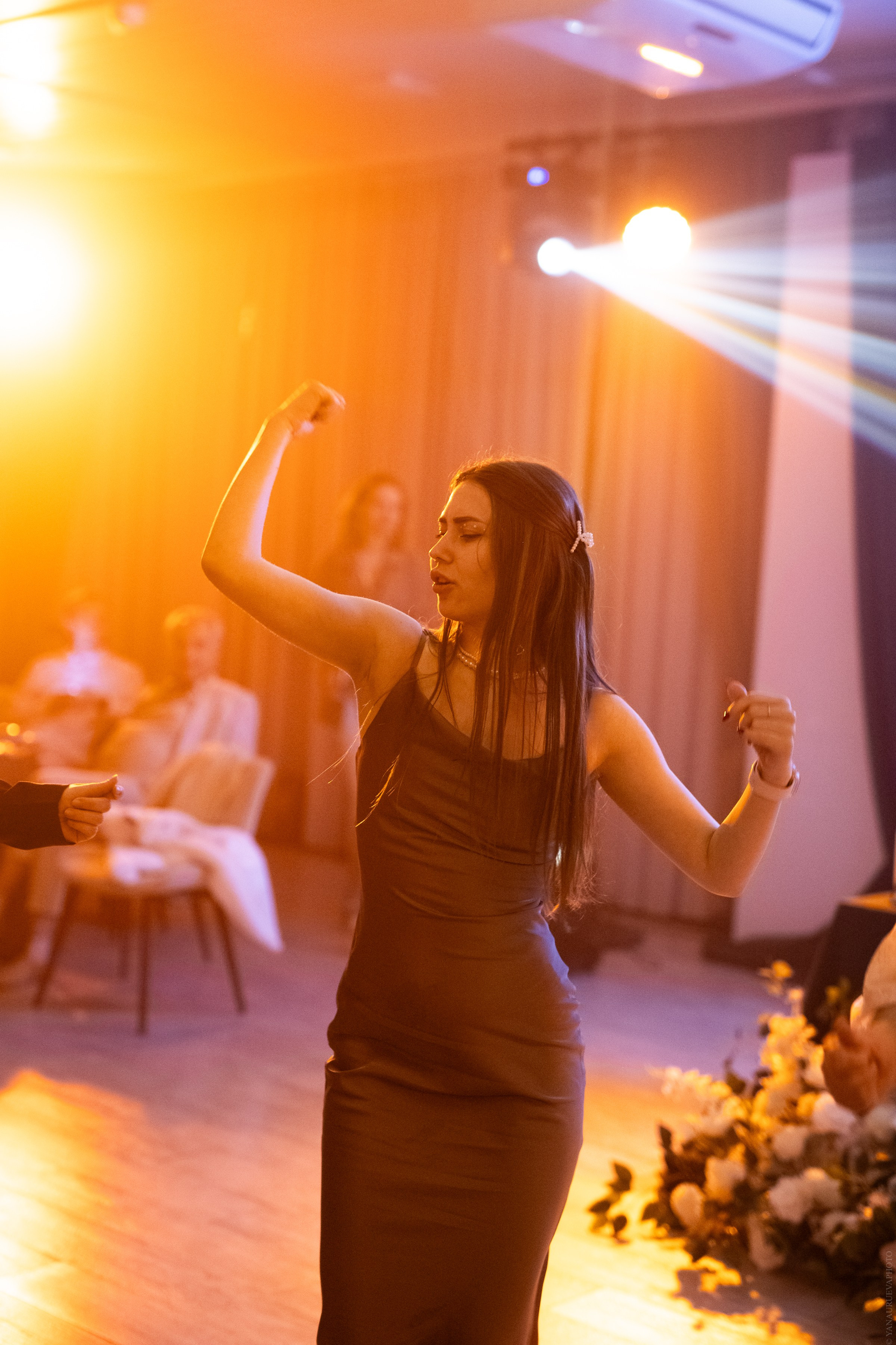 НеИГРЫ и прожарка жениха. Игорь и Дарья. Свадебный и контент- фотограф в Тольятти, Самаре, Москве Яна Уруева