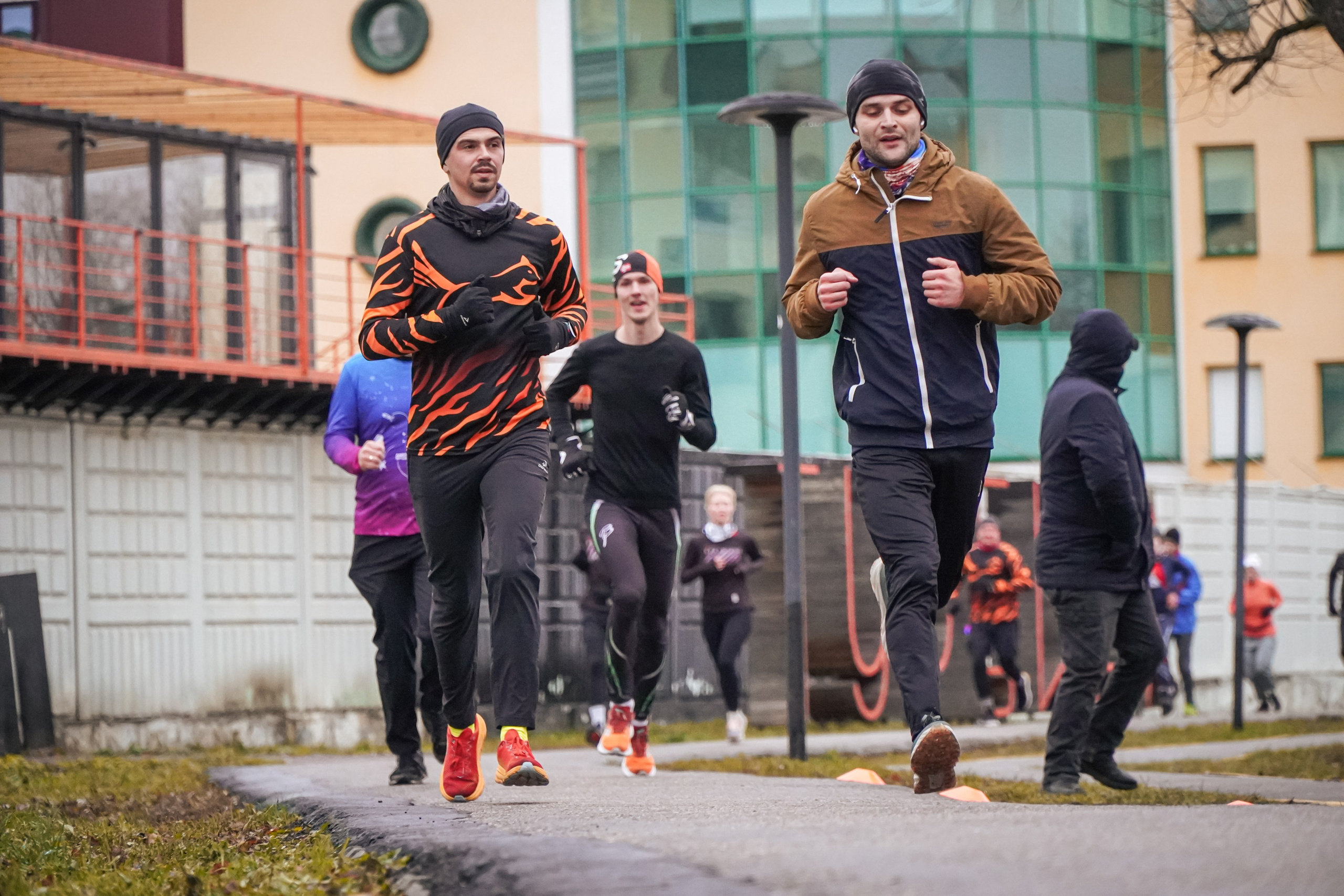 5 вёрст Реутов 16.11.2024. Роман Капилюшов. Бег. Фото. Видео. г. Люберцы