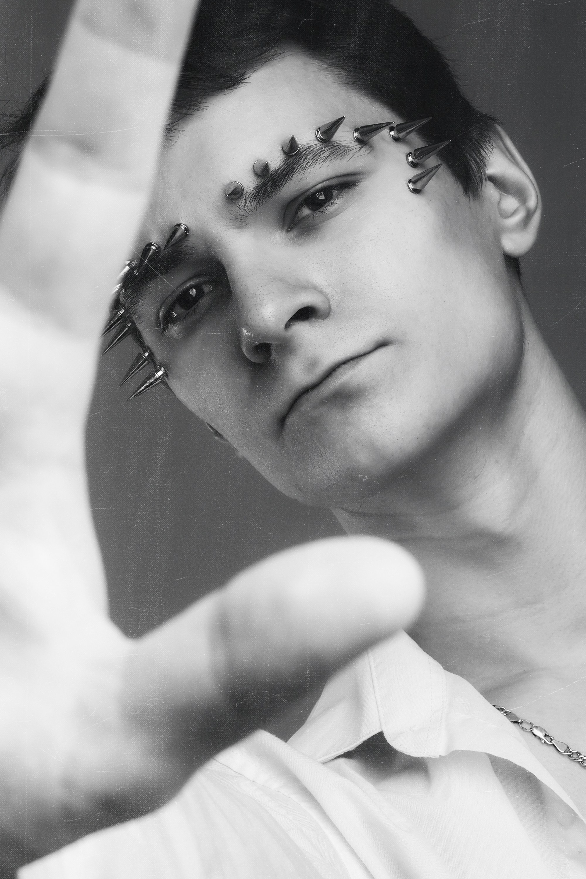 Sharp. Marina Zhuravleva