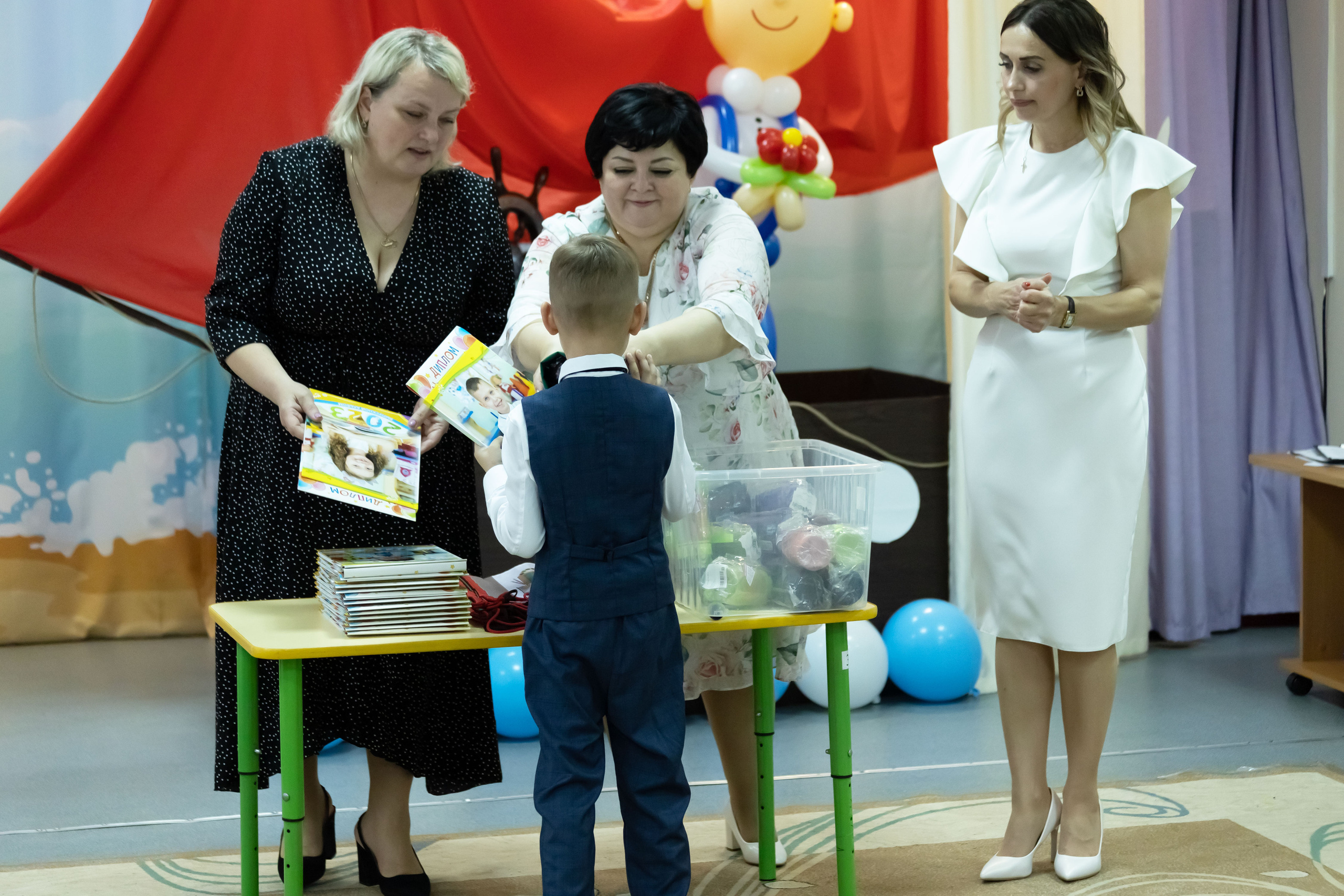 Выпускной Детский сад «Малинка». Семейный, индивидуальный фотограф в Москве Ангели Марина