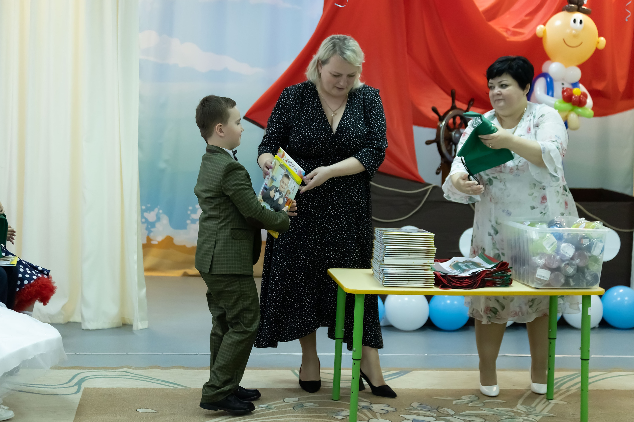 Выпускной Детский сад «Малинка». Семейный, индивидуальный фотограф в Москве Ангели Марина