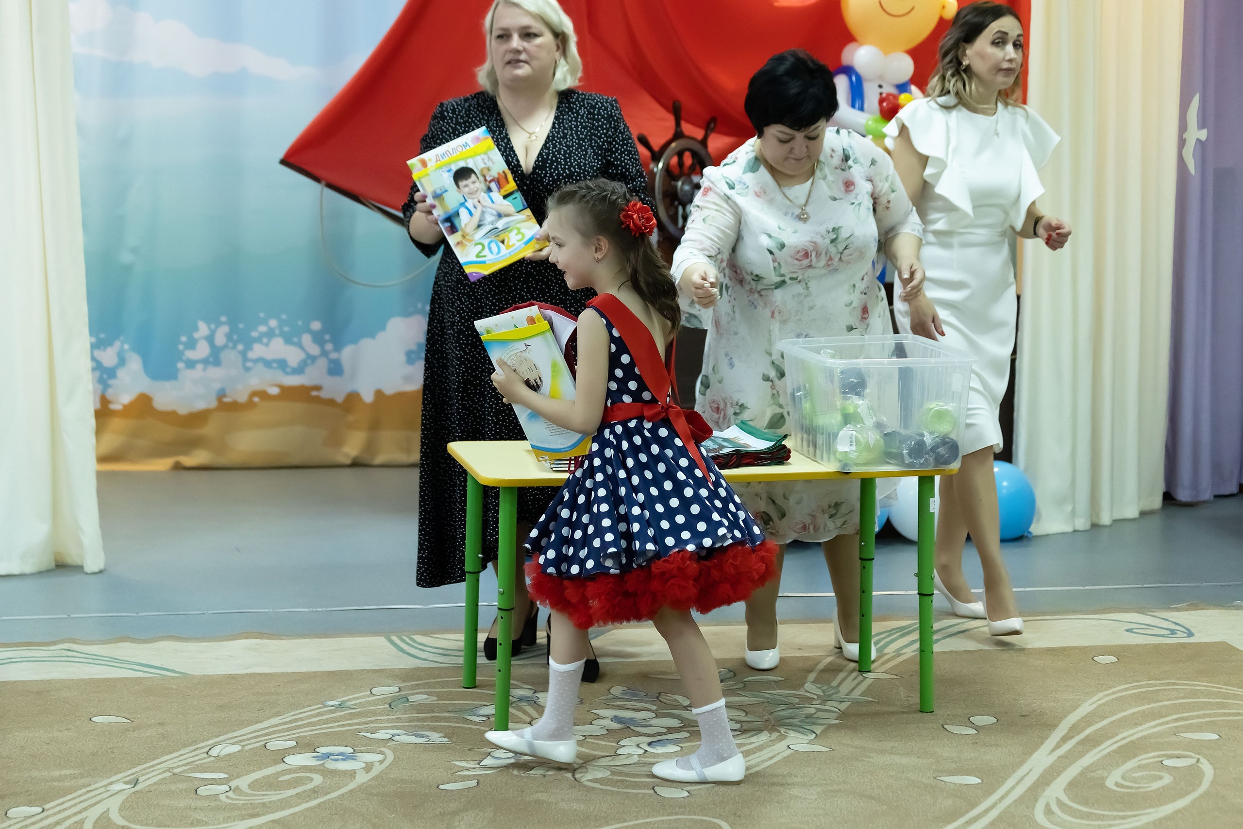 Выпускной Детский сад «Малинка». Семейный, индивидуальный фотограф в Москве Ангели Марина