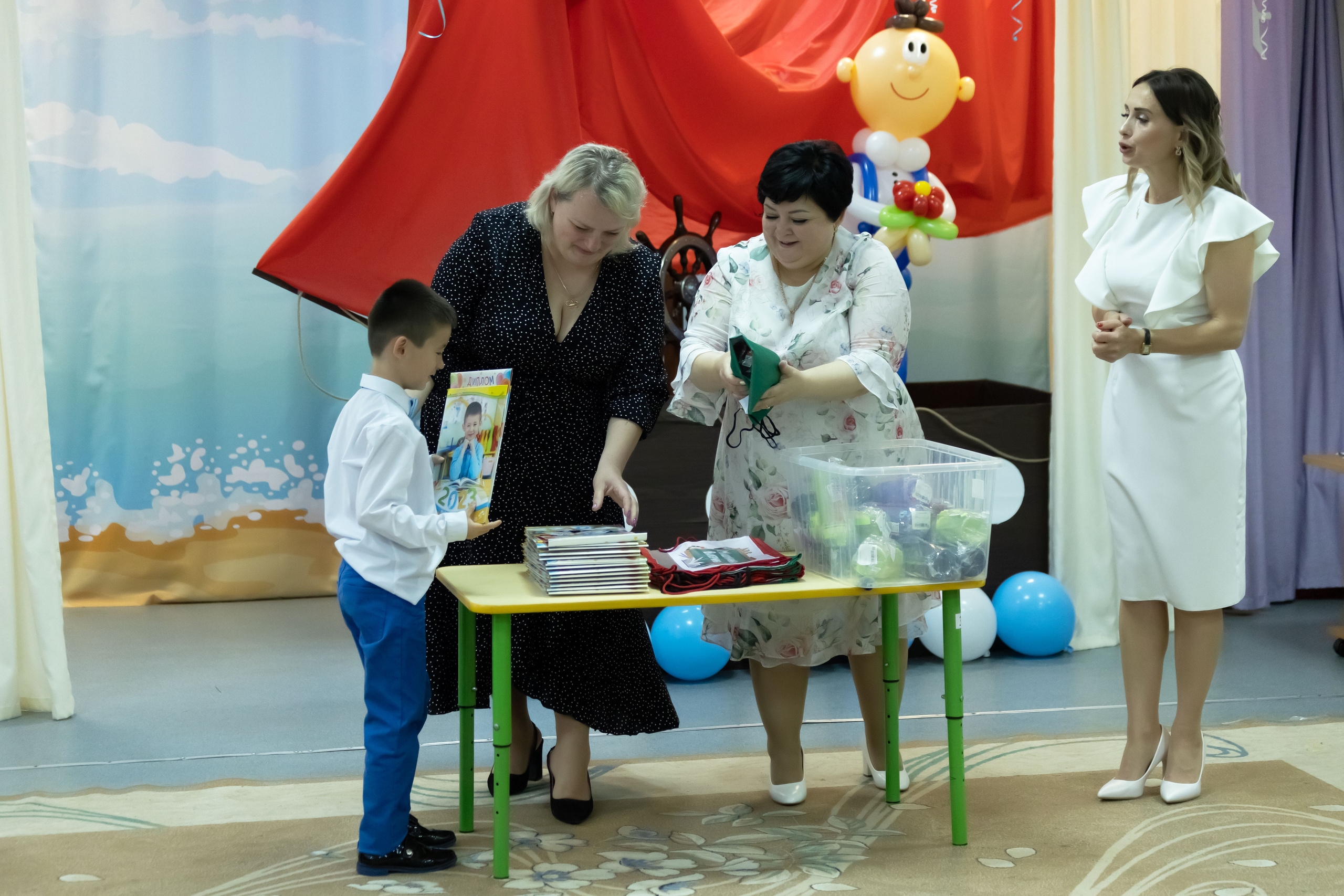 Выпускной Детский сад «Малинка». Семейный, индивидуальный фотограф в Москве Ангели Марина