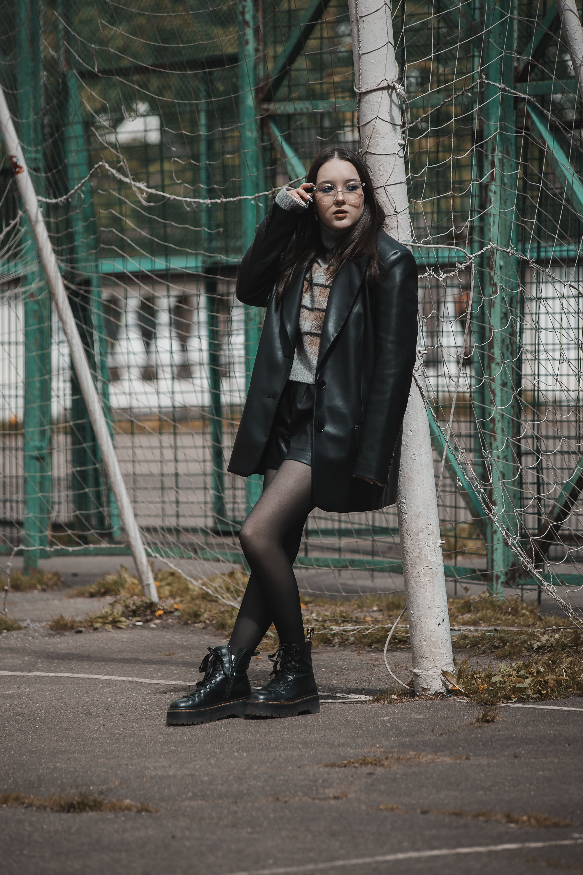 Во дворе сталинской высотки. Семейный, индивидуальный фотограф в Москве Ангели Марина