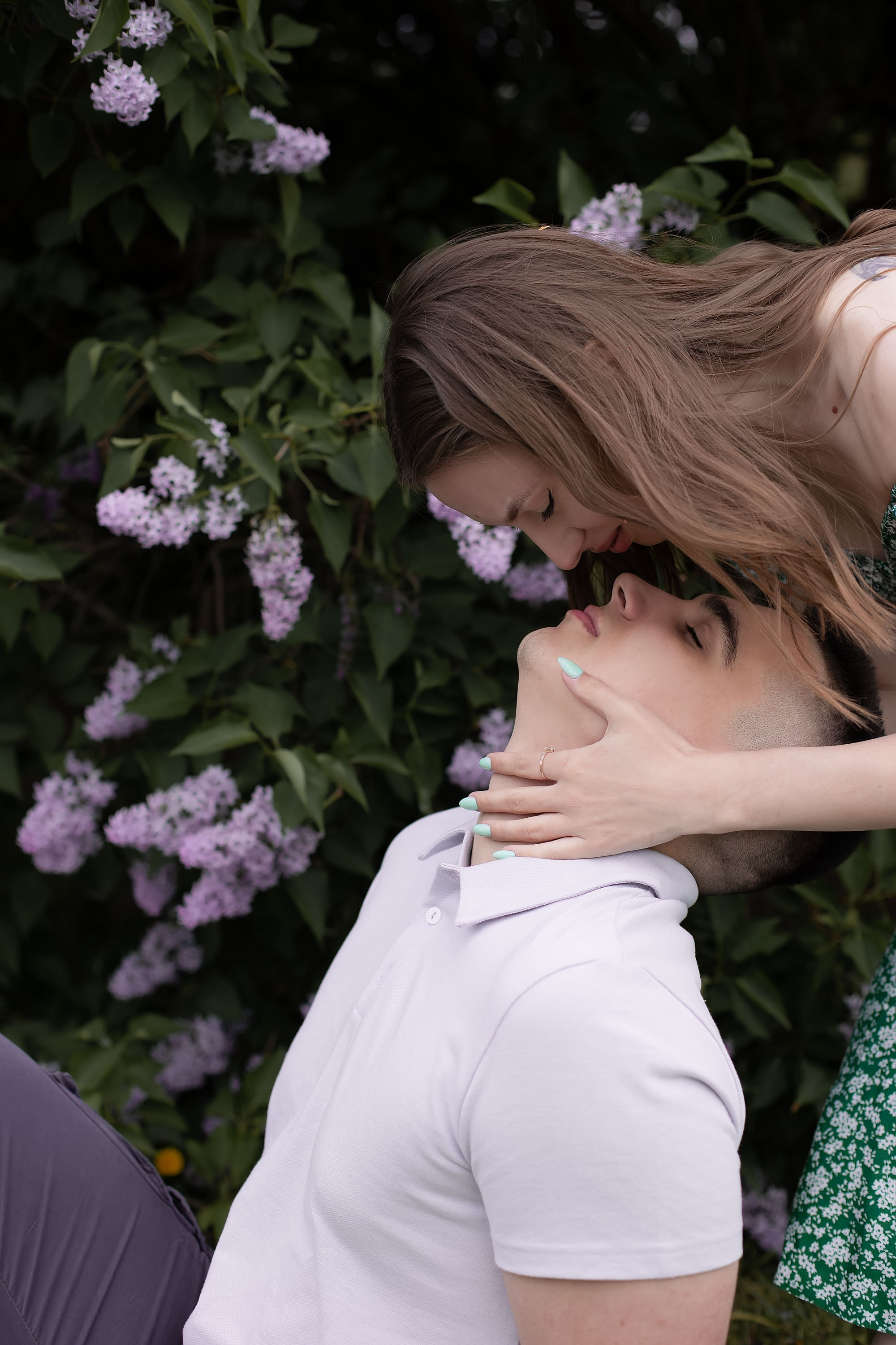 Сиреневый сад Олег и Марина. Семейный, индивидуальный фотограф в Москве Ангели Марина