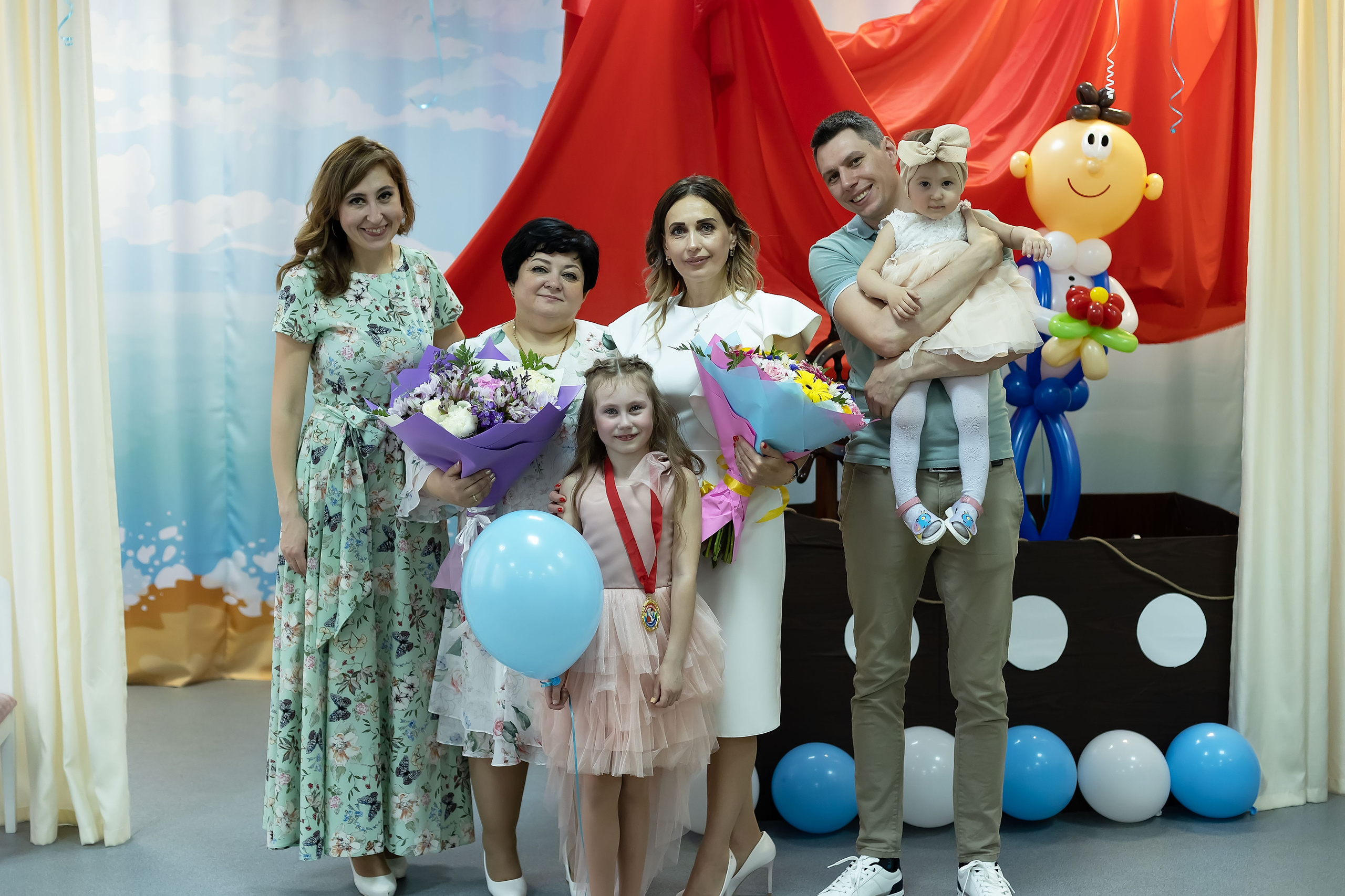 Выпускной Детский сад «Малинка». Семейный, индивидуальный фотограф в Москве Ангели Марина