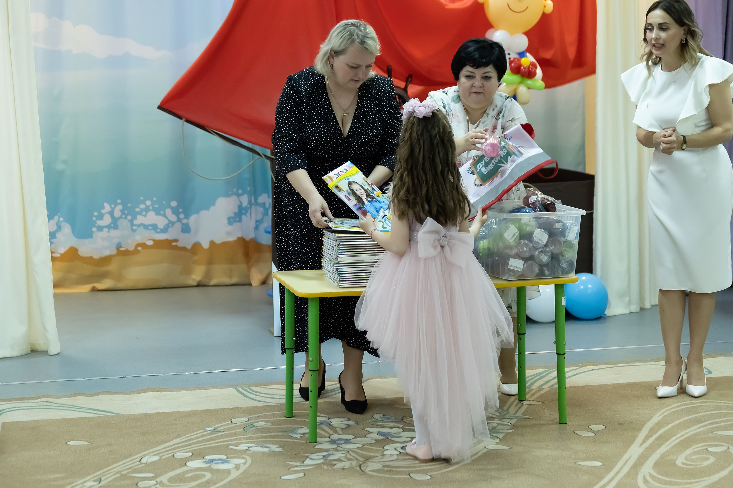 Выпускной Детский сад «Малинка». Семейный, индивидуальный фотограф в Москве Ангели Марина