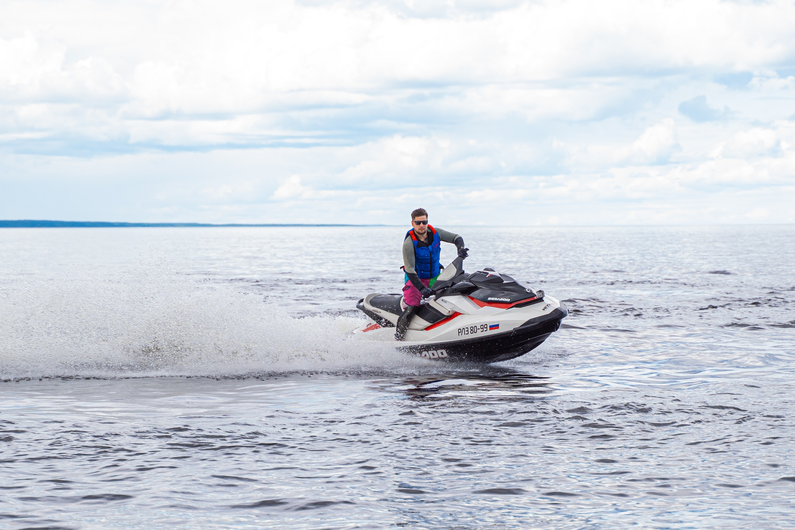 Гидровыезд в Коневский мужской монастырь. Свадебный, семейный, портретный, репортажный фотограф в Санкт-Петербурге