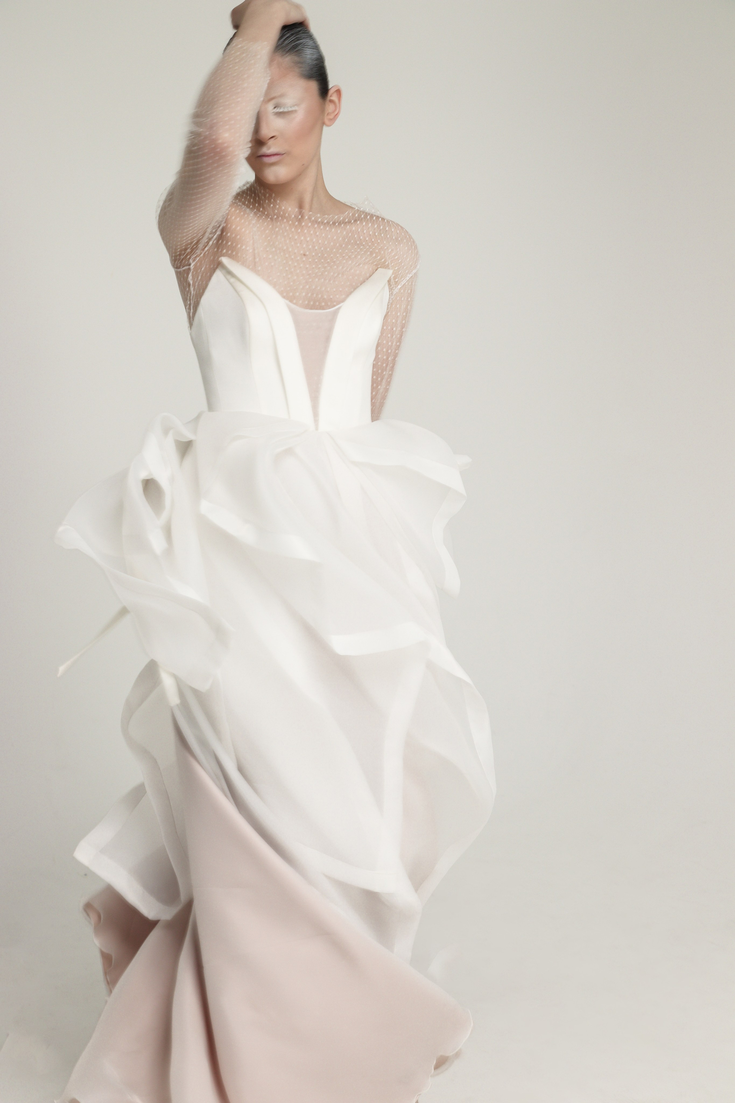 Снежная лилия. Zuleta.Go