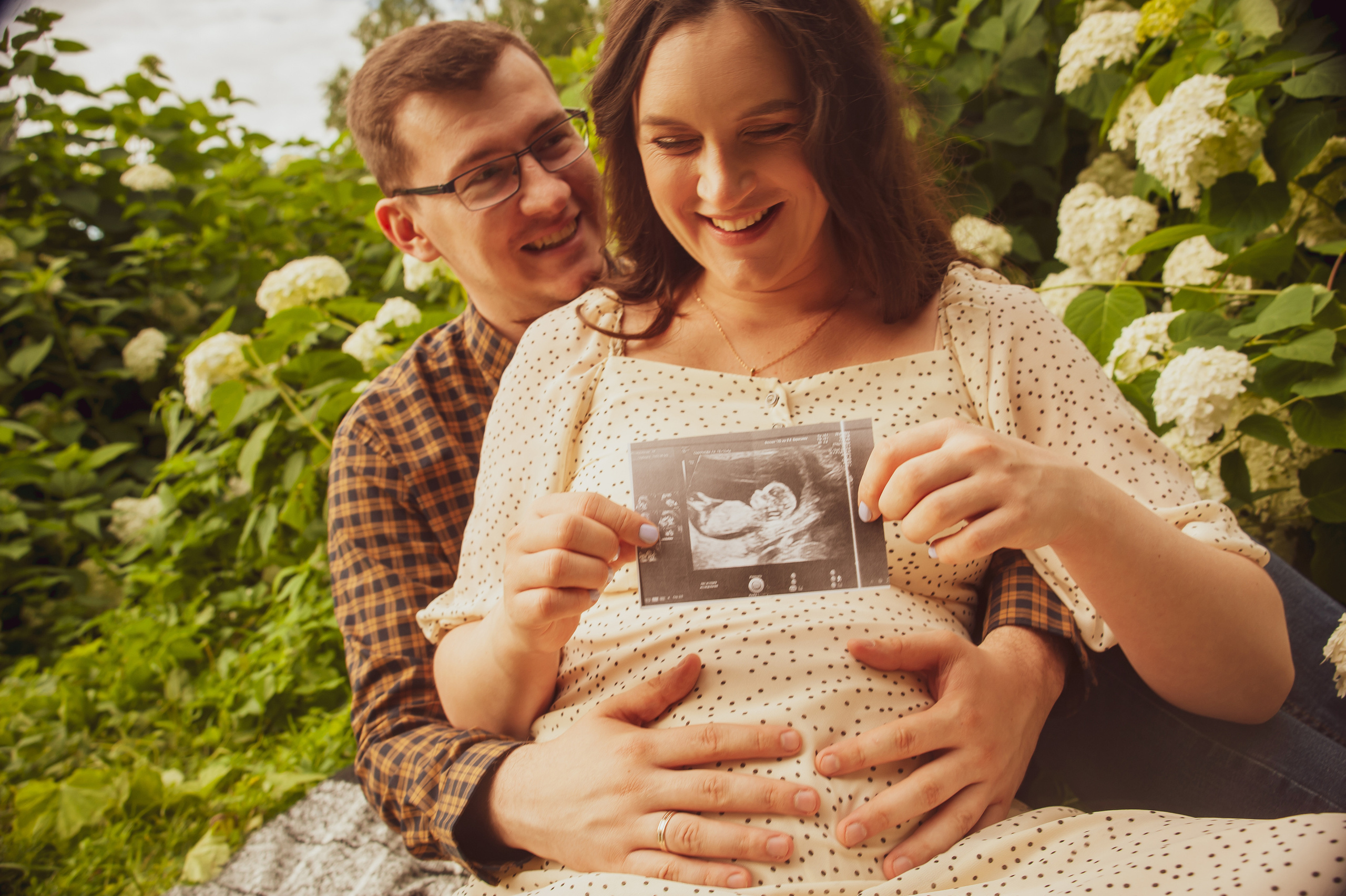 Maternity photo shoot. Family Photographer in Toronto — Natural Family & Lifestyle Photography | Khorosheva Irina