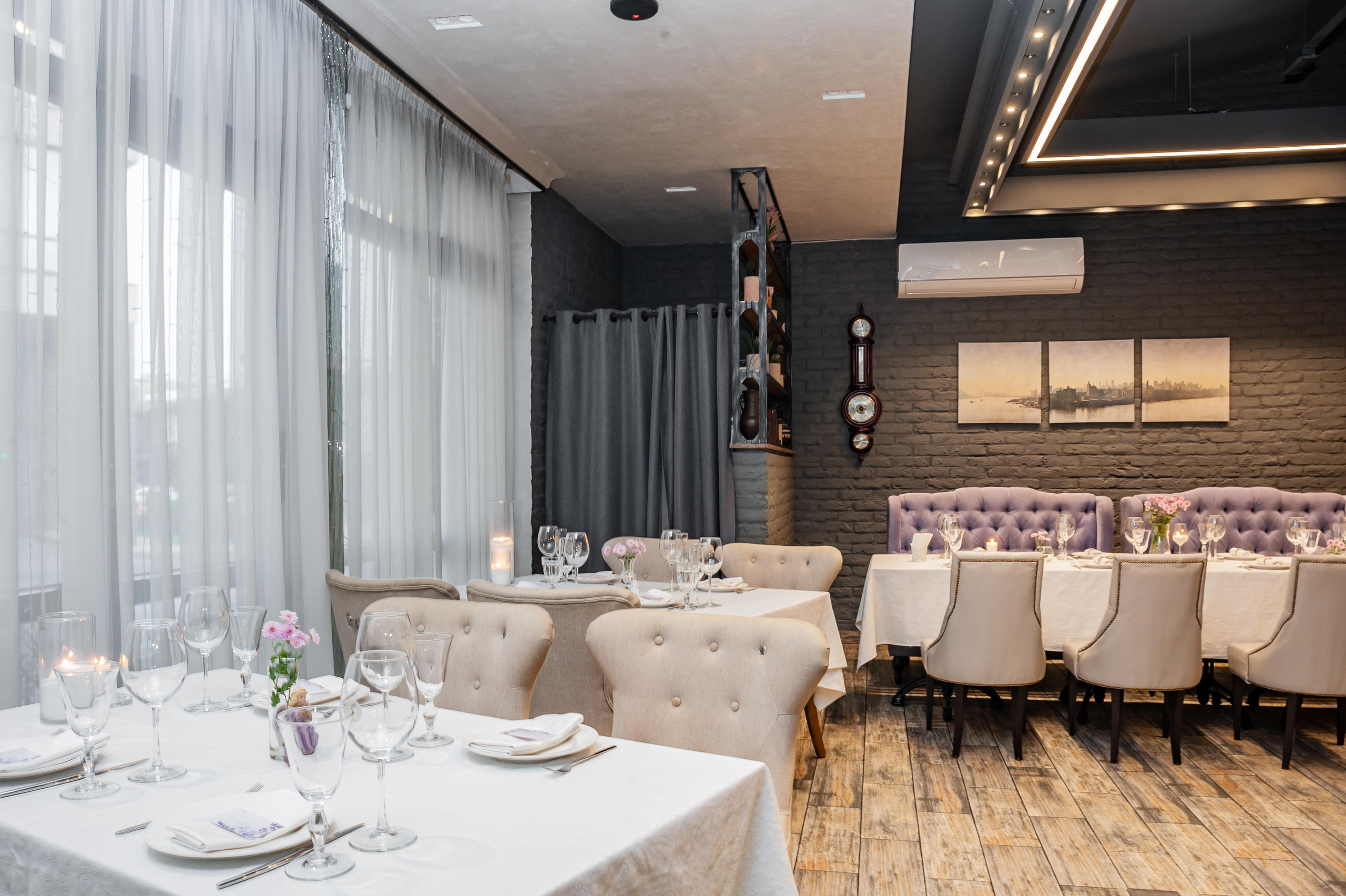 Interior photography. Family Photographer in Toronto — Natural Family & Lifestyle Photography | Khorosheva Irina