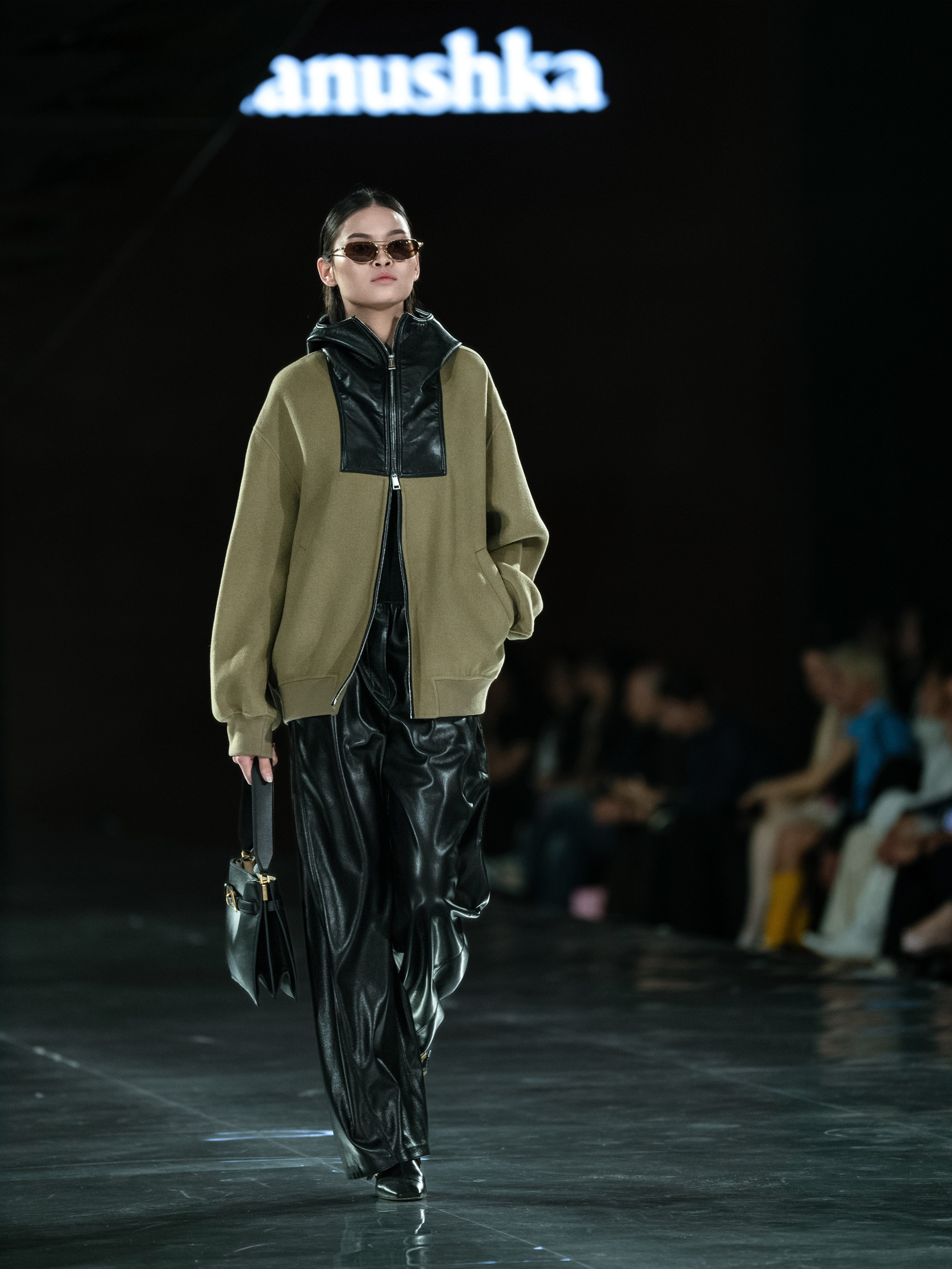Visa Fashion Week Nanushka. Сайт Алматинского НЮ АРТ, будуар и фэшн фотографа Дениса Карпенко