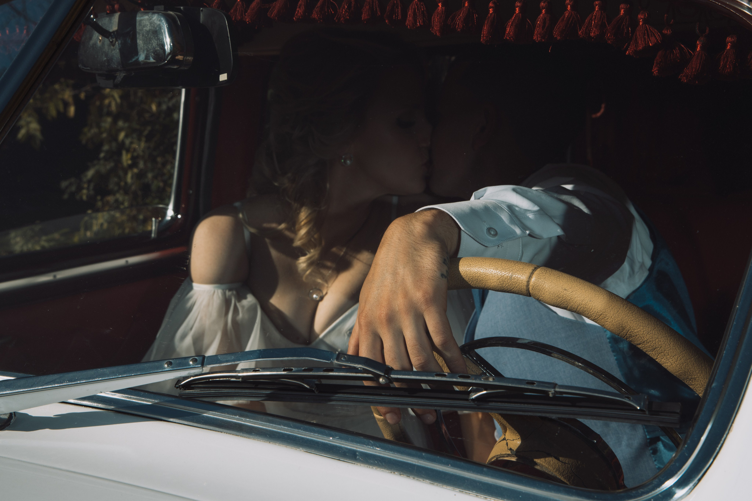 Теперь муж и жена. Интересно все-таки получилось…. Свадебный фотограф в Ставрополе Ксения Ковальчук