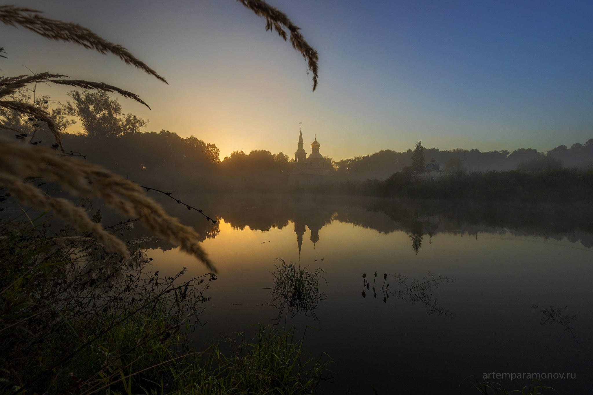 Церковь Николая Чудотворца в Фомищево. Фотохудожник Артём Парамонов