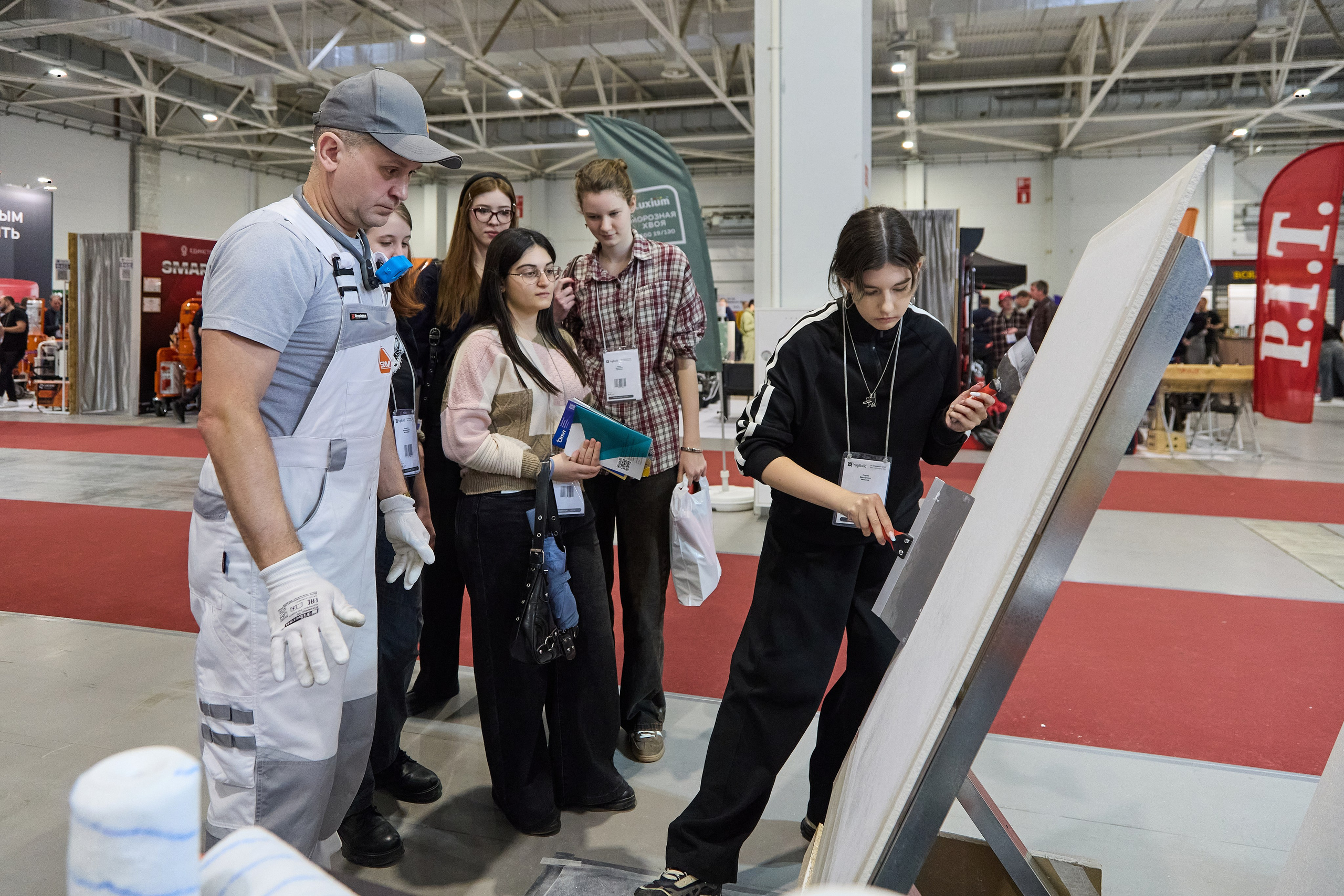 ЮгБилд 2026. Фотограф Руслан Потапов в Краснодаре