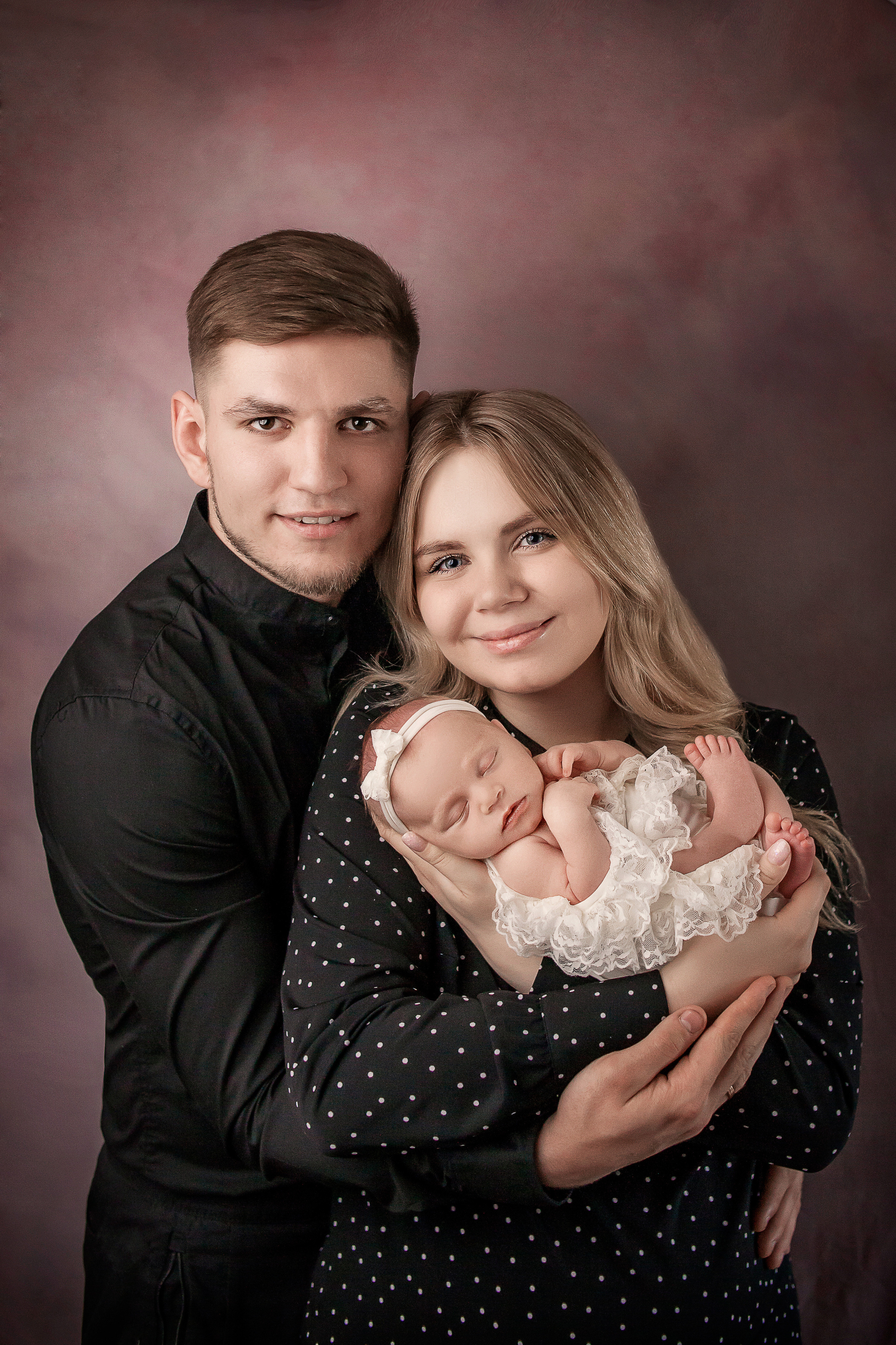 Новорожденные девочки. Фотограф новорожденных в Новокузнецке Анна Горошникова