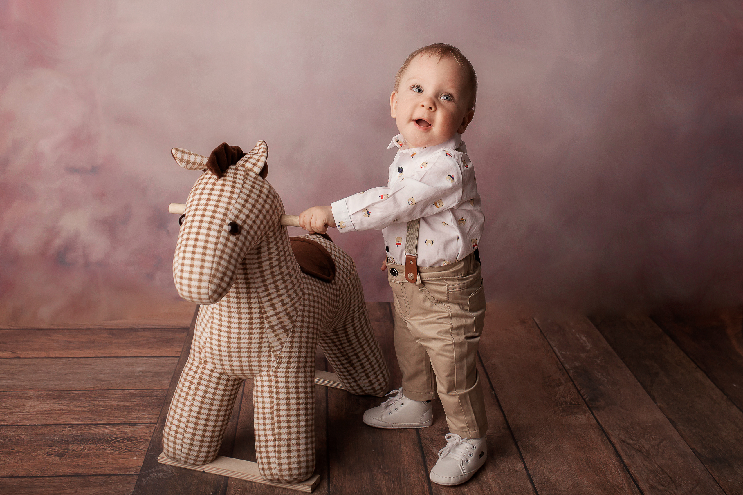 Ефим, 1 годик. Фотограф новорожденных в Новокузнецке Анна Горошникова