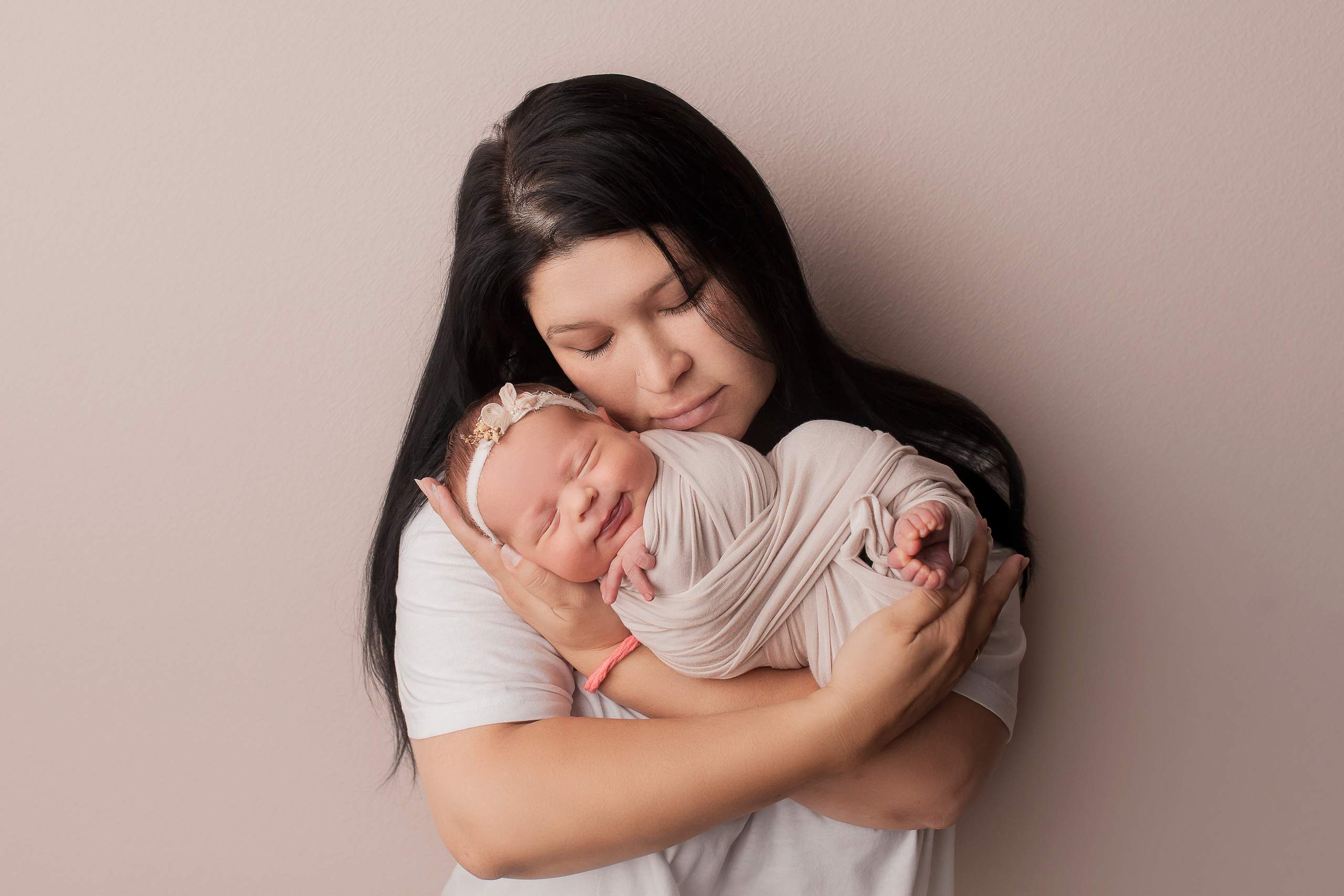 Новорожденные девочки. Фотограф новорожденных в Новокузнецке Анна Горошникова