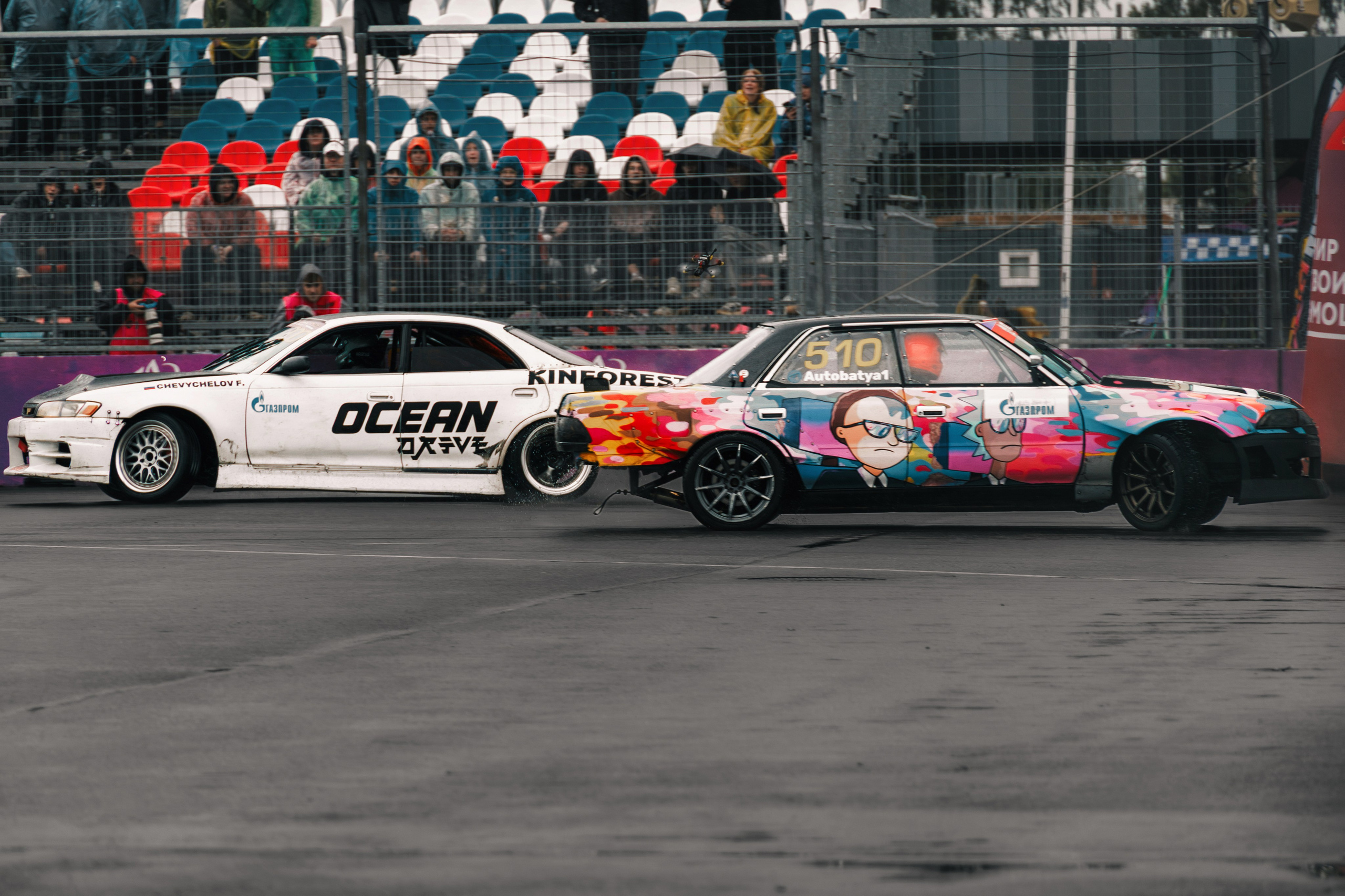 IDDC Этап 2: Бетонный Колизей и блогеры в деле