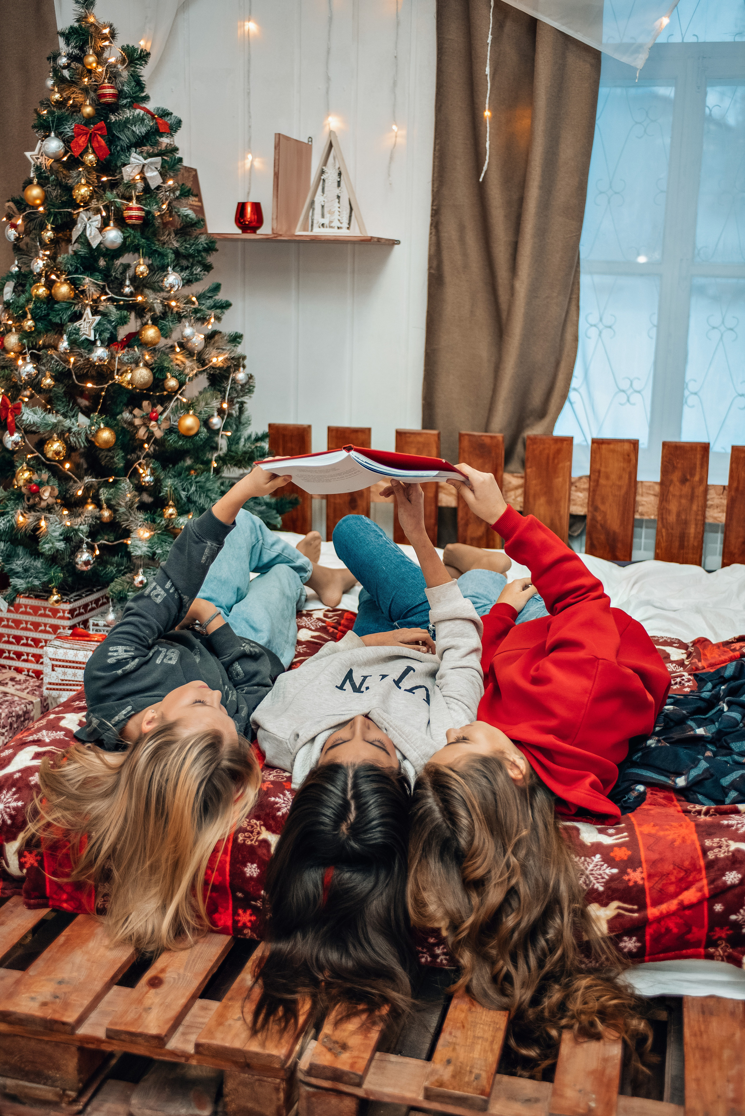 Новогодние в студии. Свадебный и семейный фотограф в Камышлове Ирина Чуркина