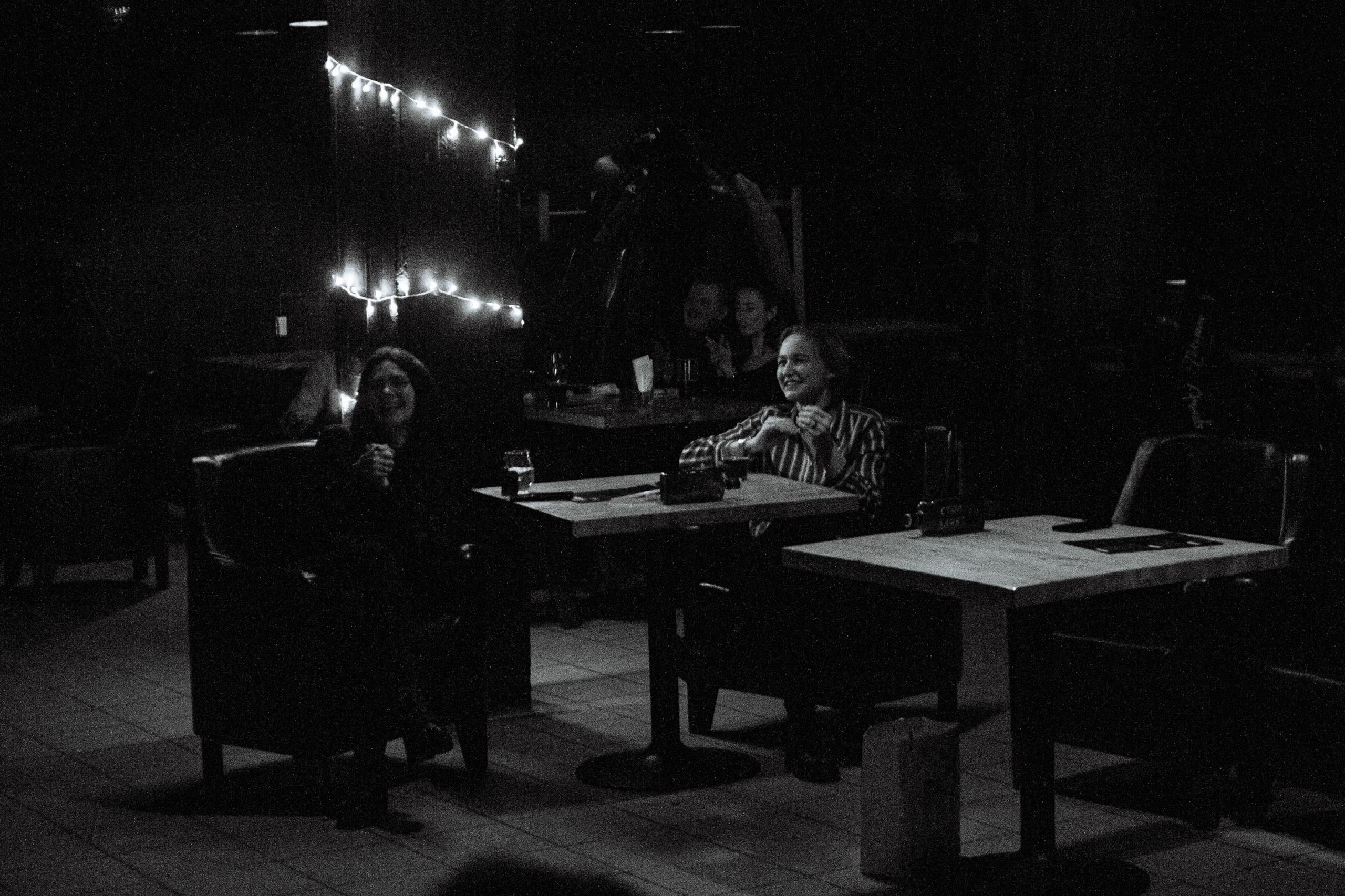 Акустический концерт в баре Blackwood. Фотограф Суботица и Нови Сад