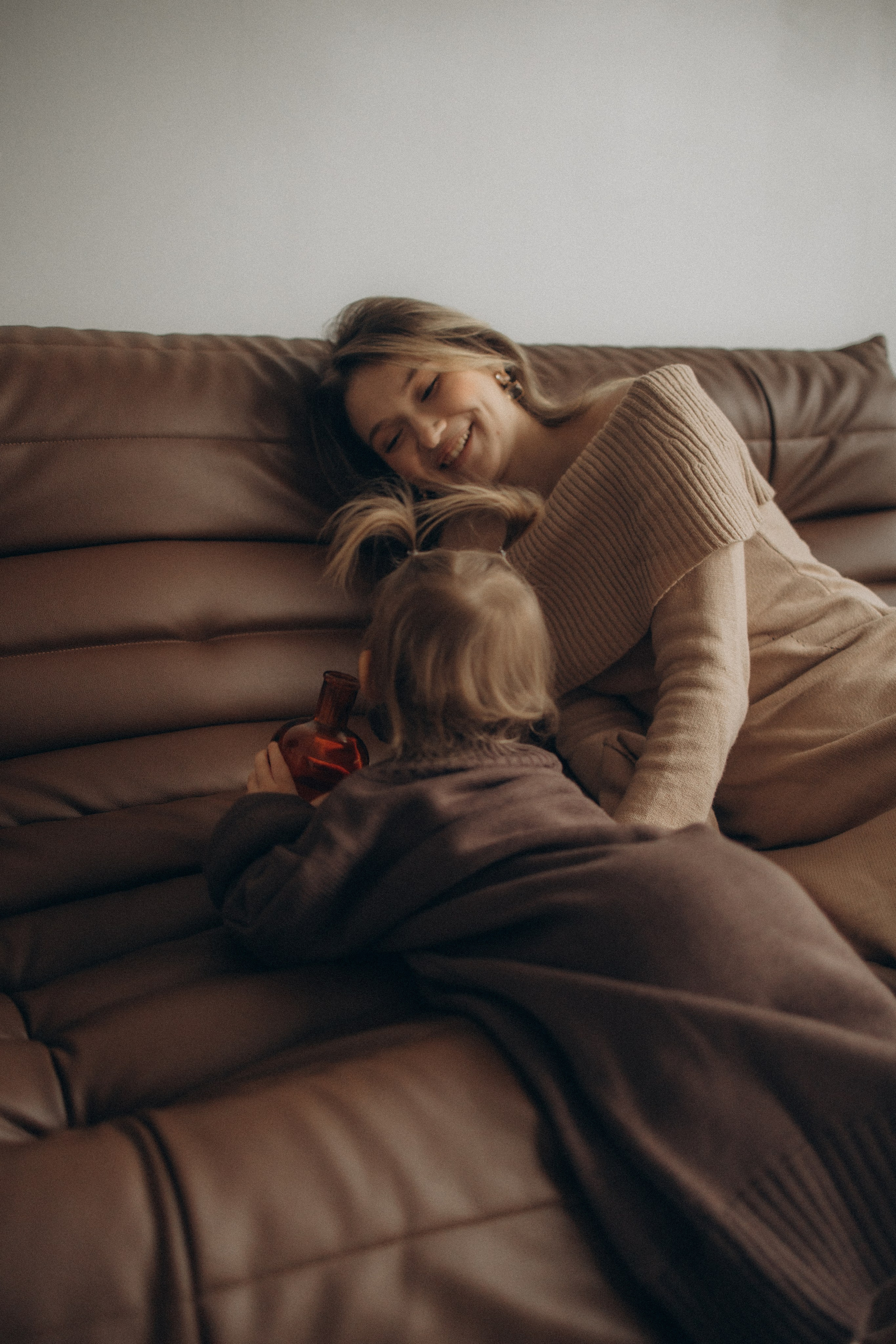 Алена и Сонечка. Фотокарточки о вас и о большой любви!